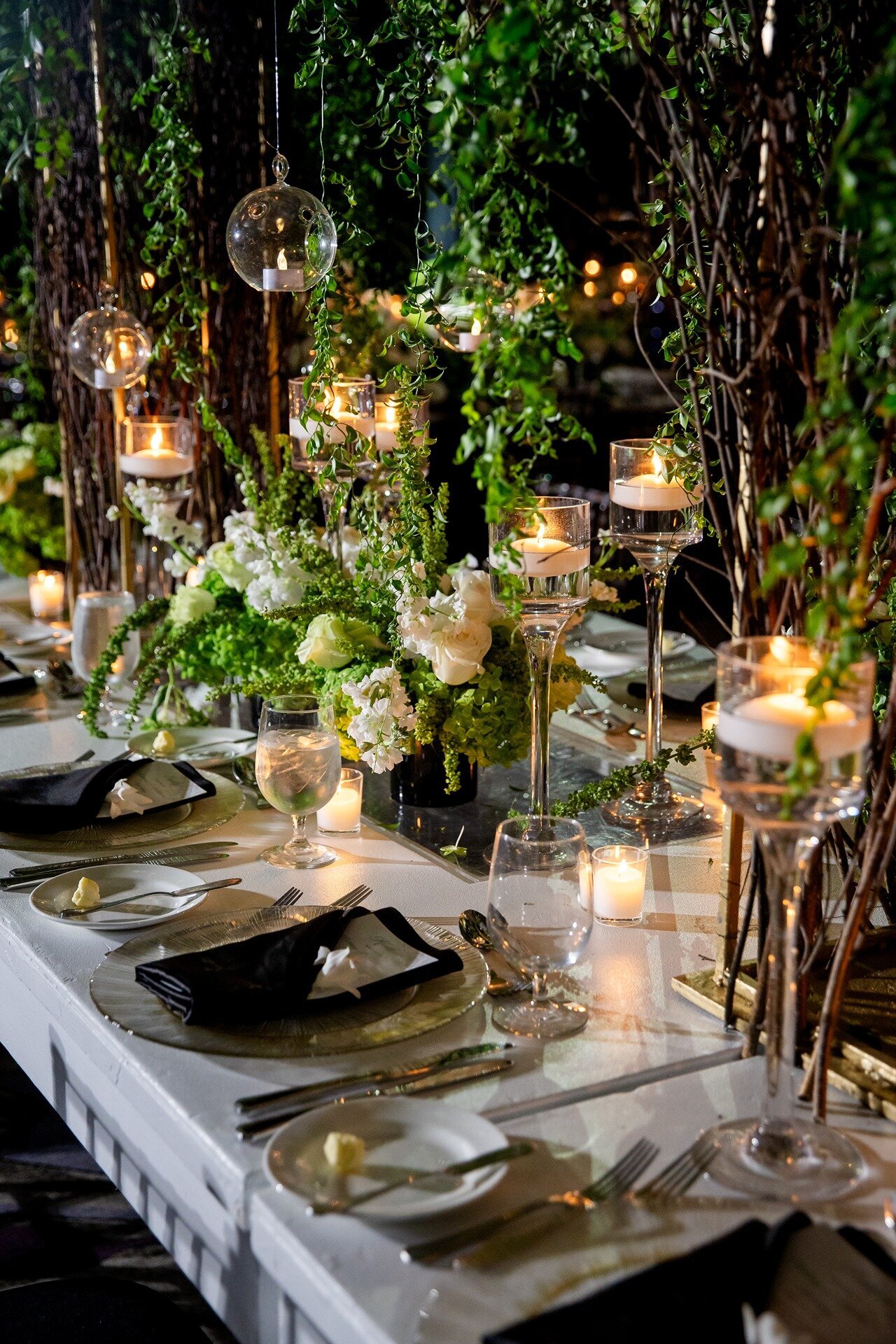 woodfield-country-club-reception-table-3