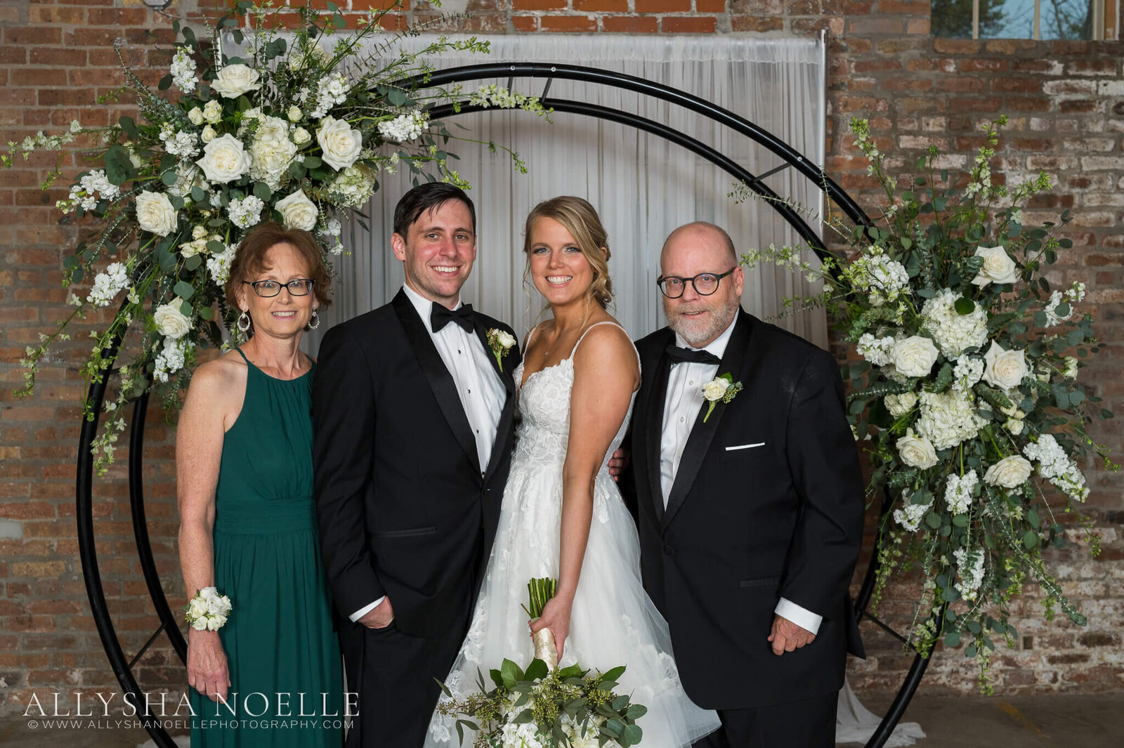 Wedding-at-The-Factory-on-Barclay-in-Milwaukee-0633
