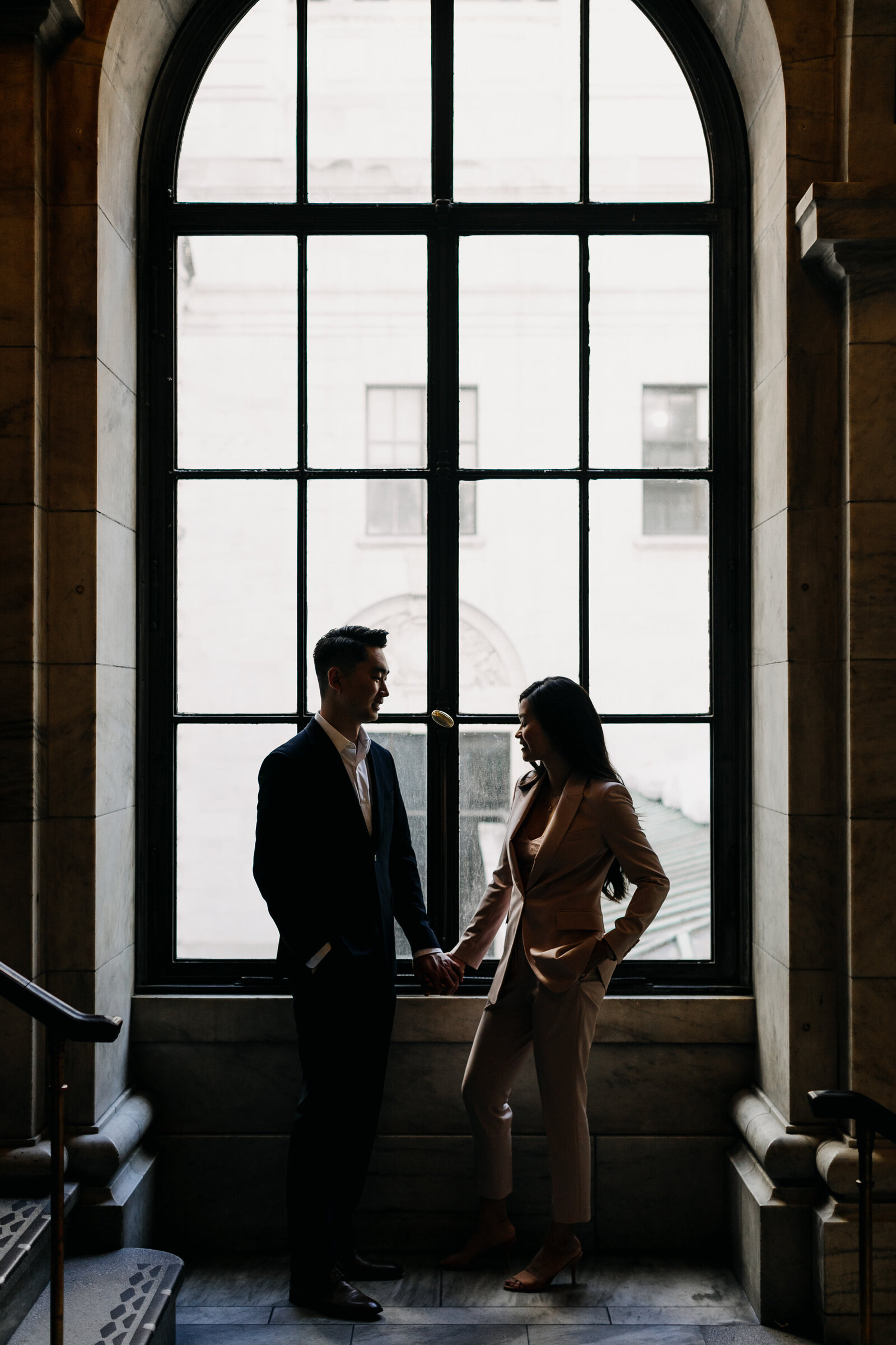 couple at nyc library