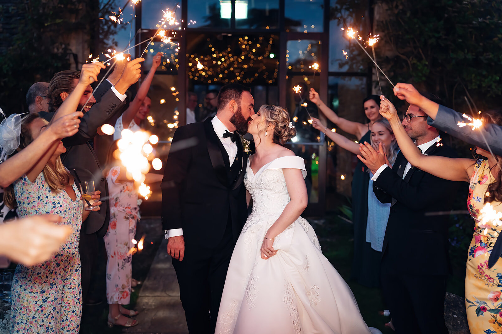 wedding-sparkler-exit-photographs