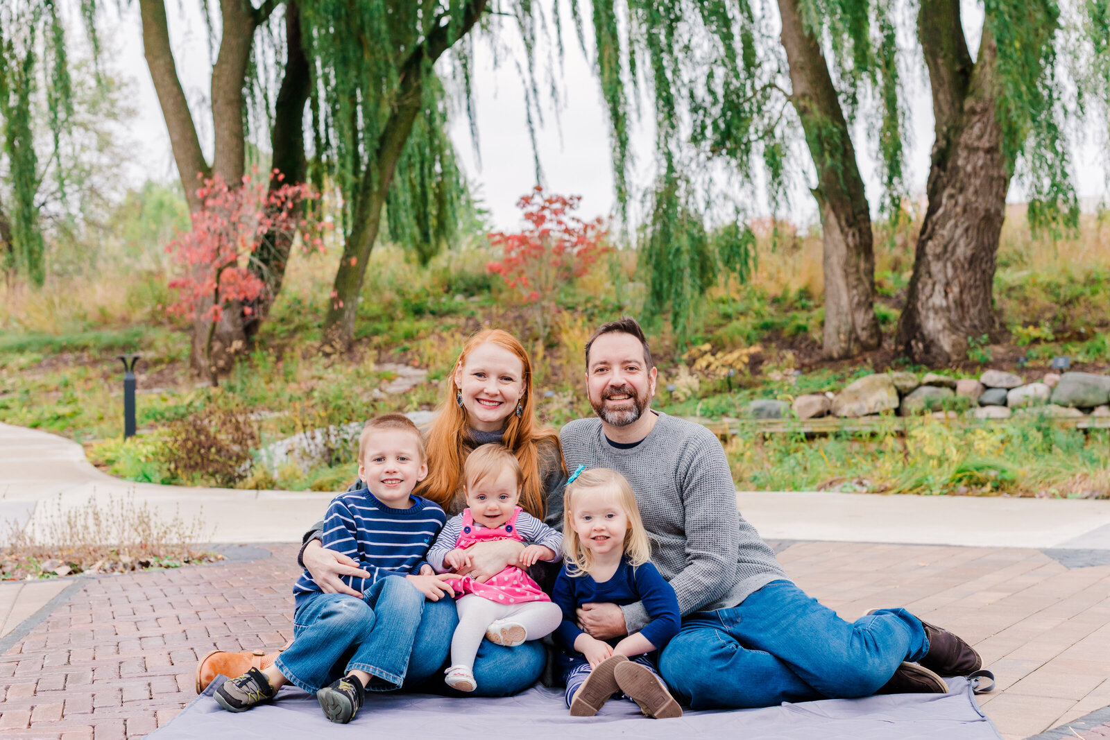 family-photography-grand-rapids-natural-outside-fall