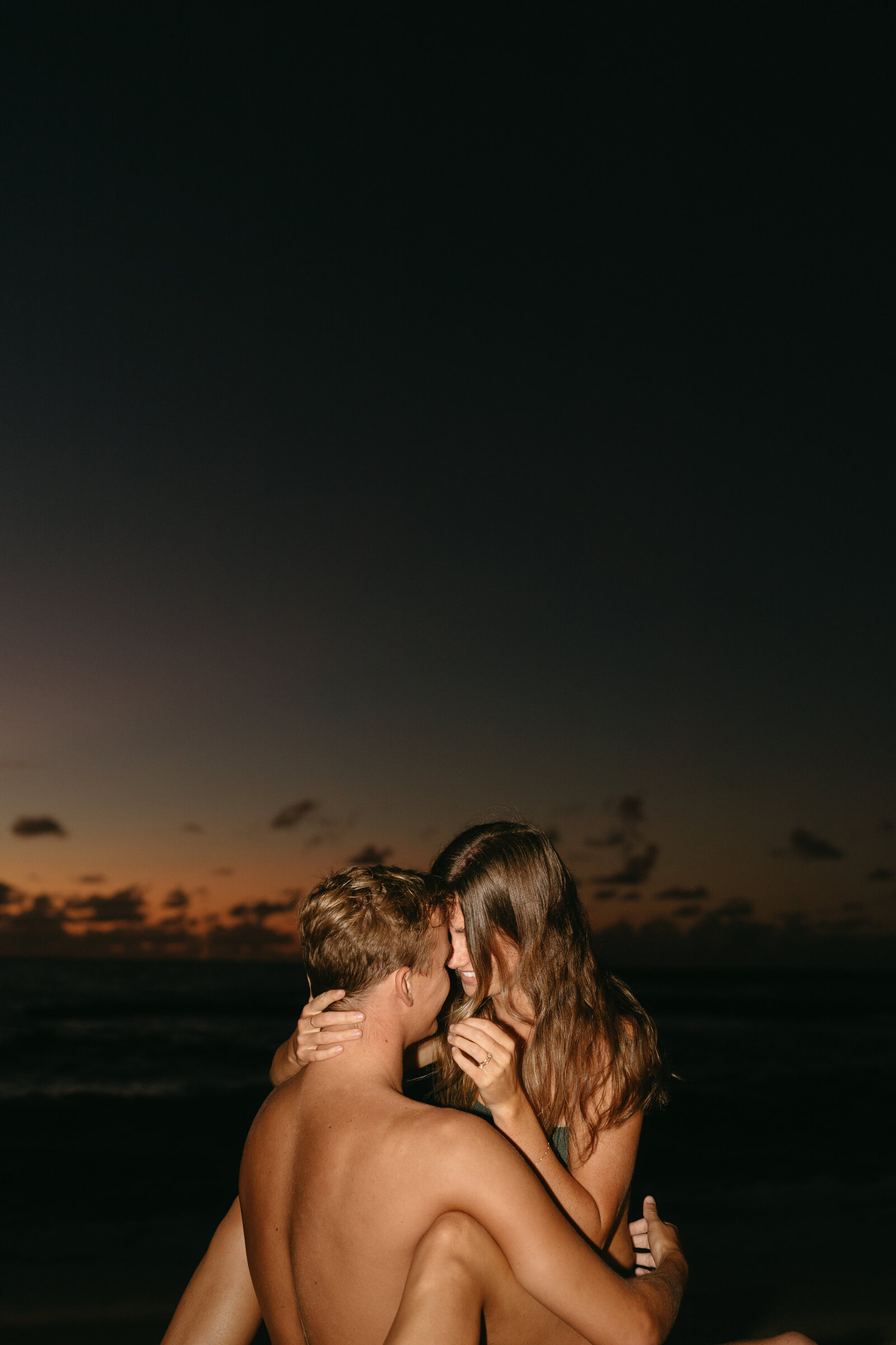 Oahu-Hawaii-Flash-Couple-01312