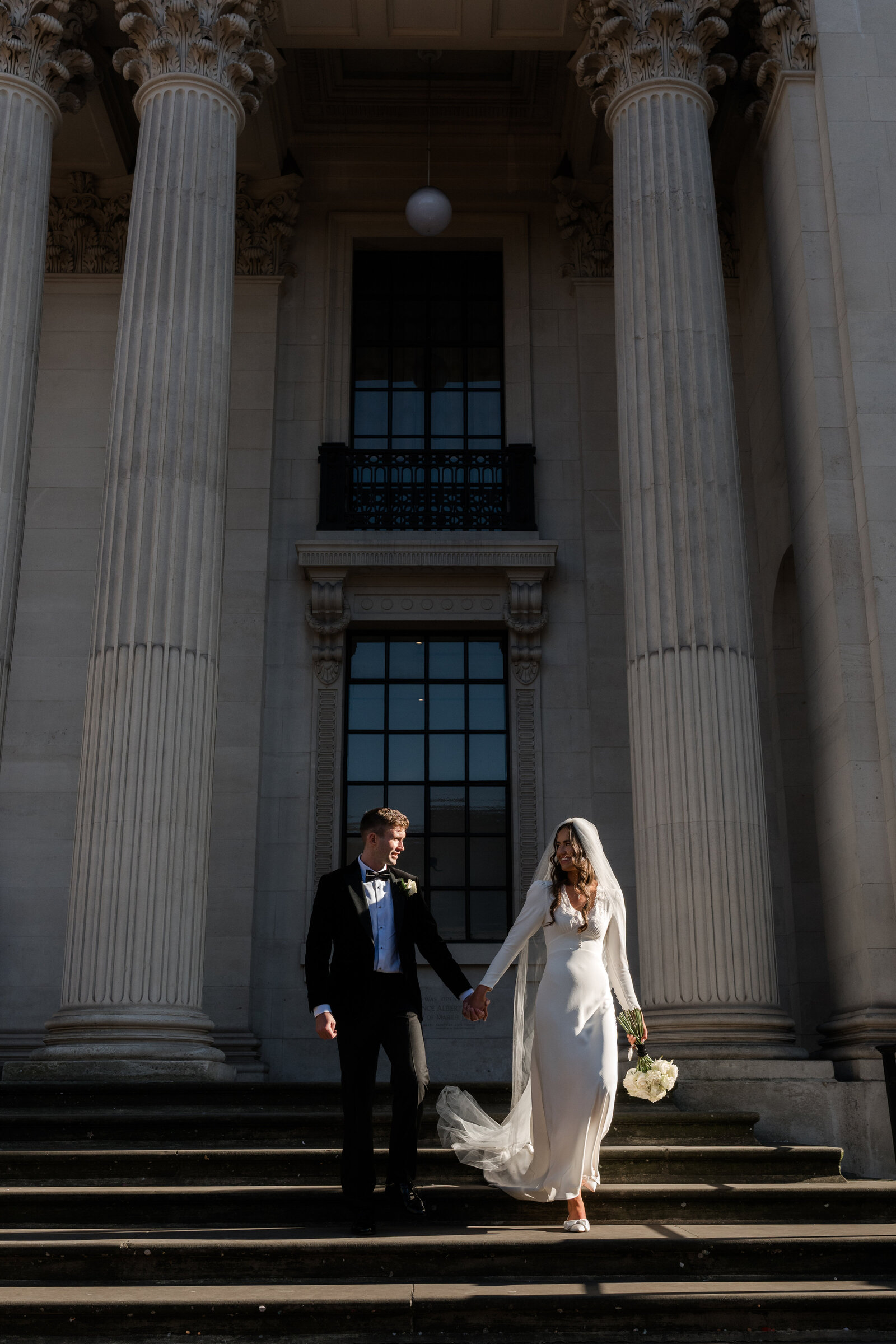 adorlee-weddings-076-editorial-couple-portraits-at-old-marylebone-town-hall-london