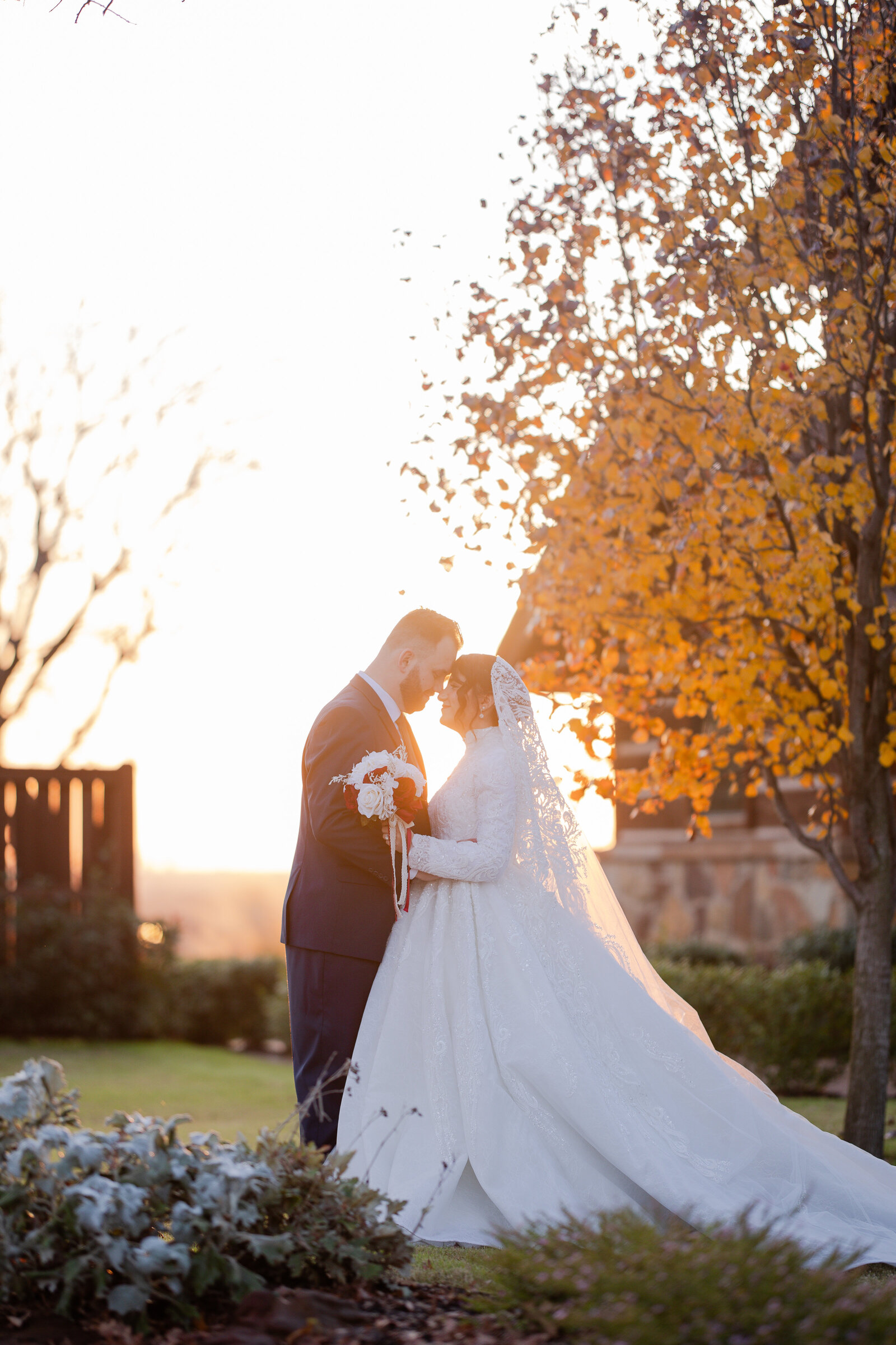 Golden hour sunset photography for dallas couple