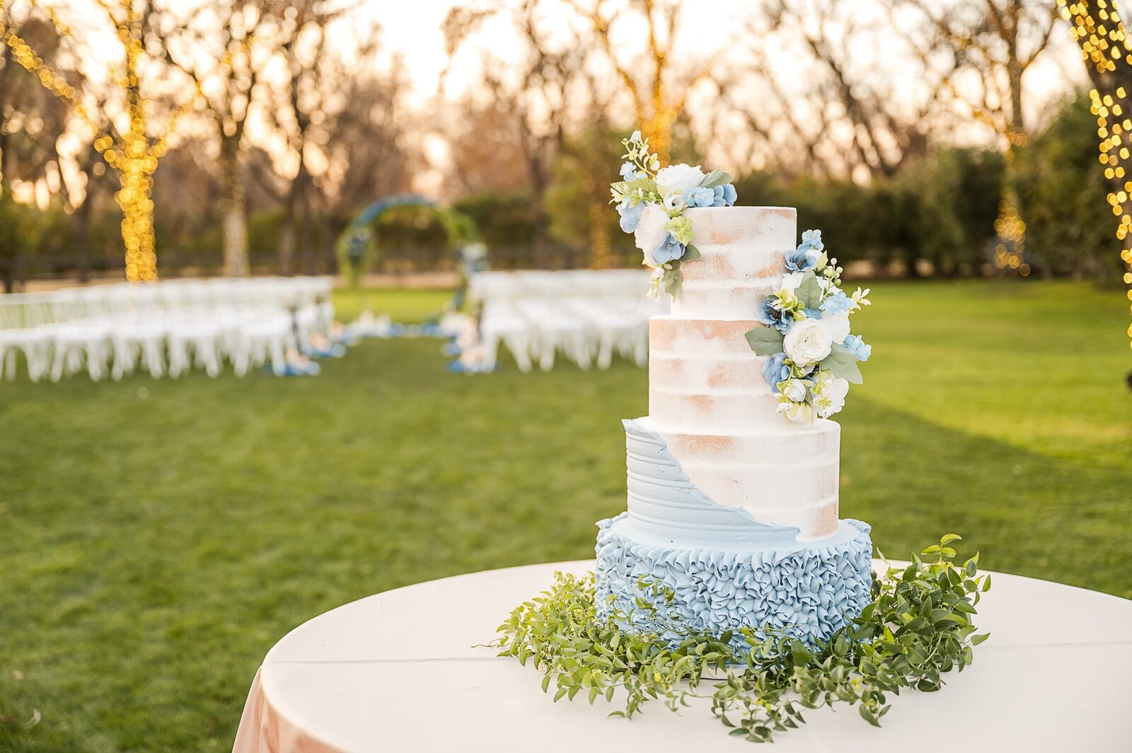 Phoenix-Wedding-Photographer-and-Videographer-Venue-at-the-Grove-VATGoh-1053