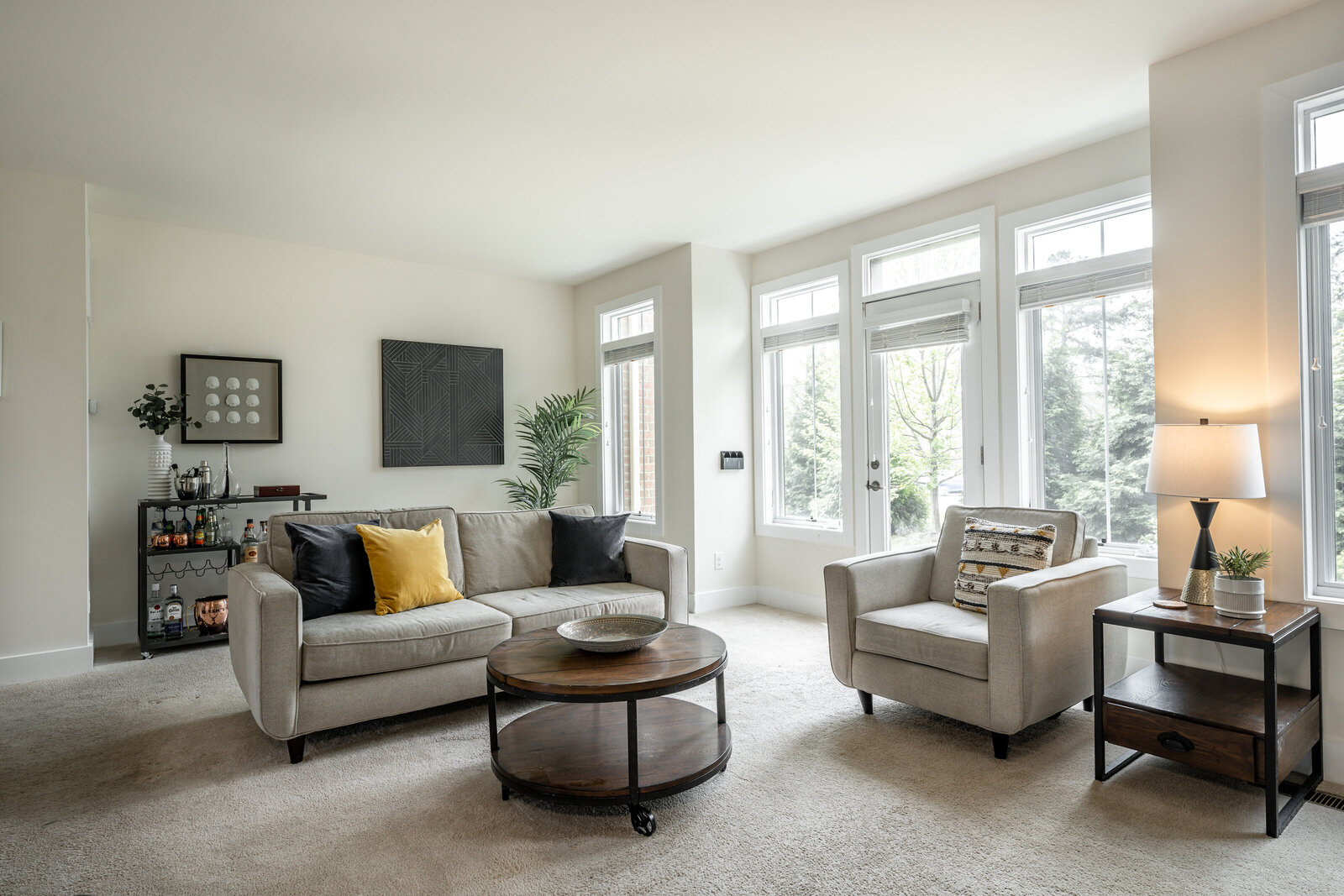 LivingRoom.extra