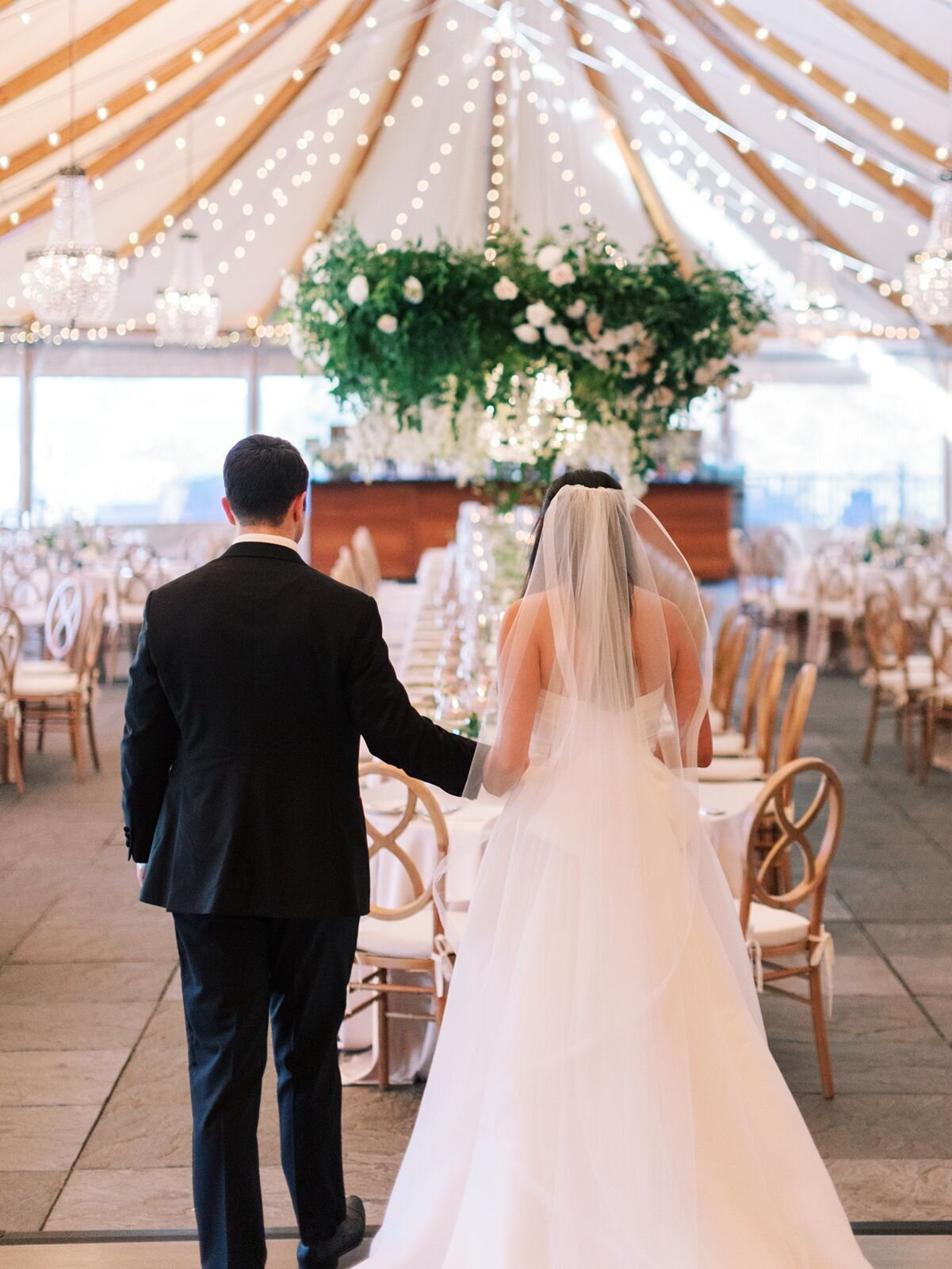 leila-james-events-newport-rhode-island-luxury-wedding-planner-castle-hill-inn-venue-jillian-knight-wedding-photographer-A.Reception29 copy