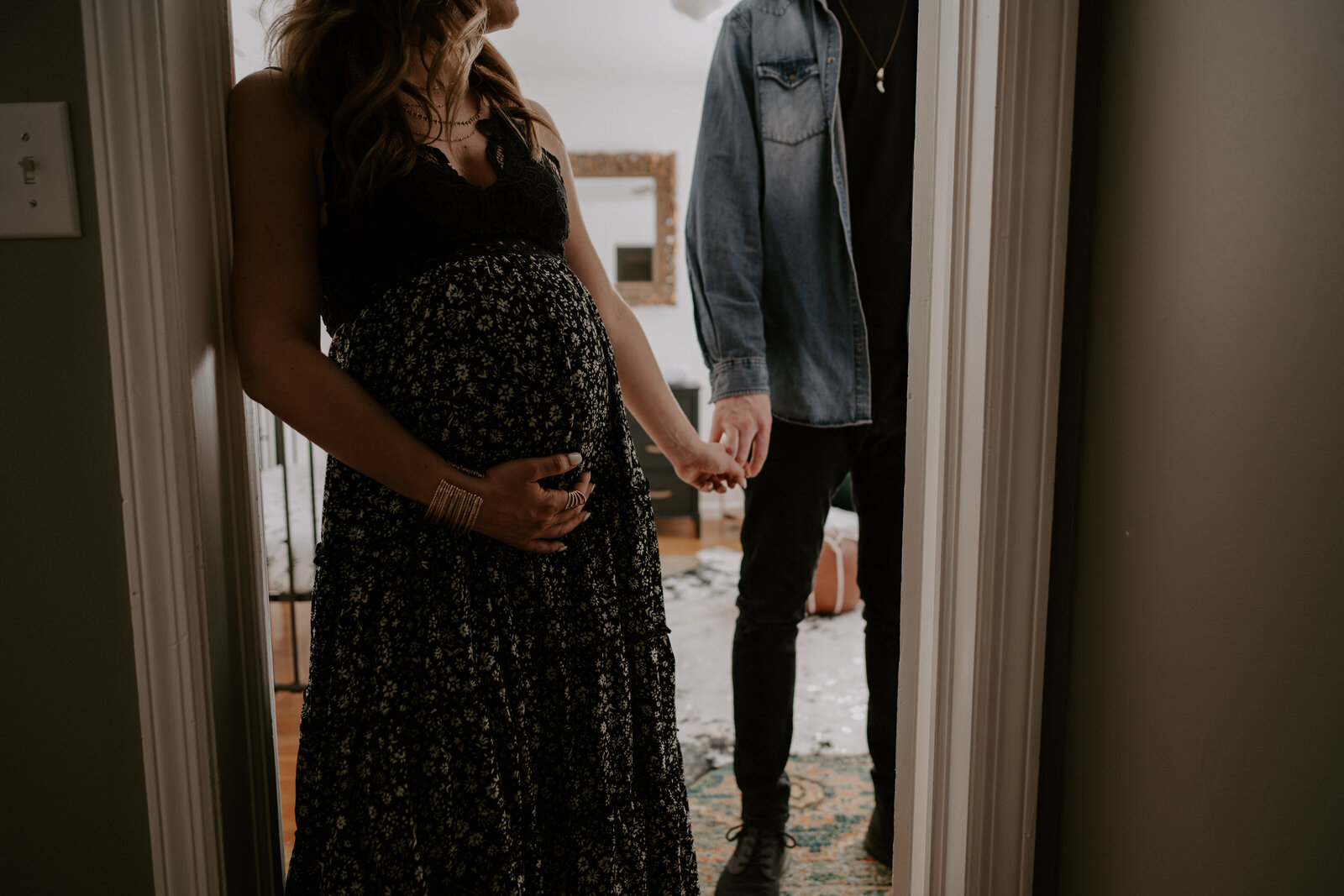 Indianapolis Winter In Home Maternity Session - Cooper-53