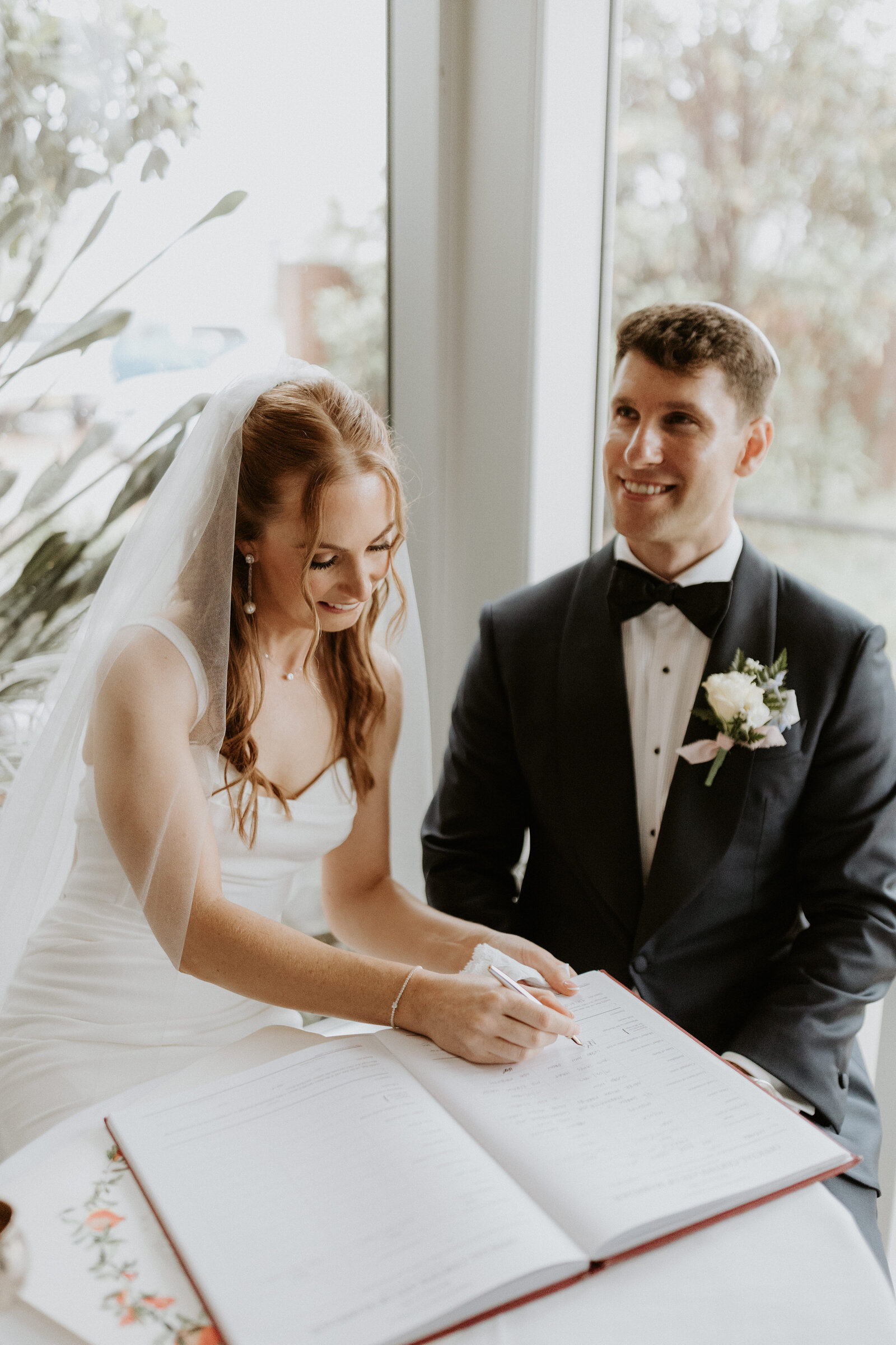 Mr & Mrs Halevi-47