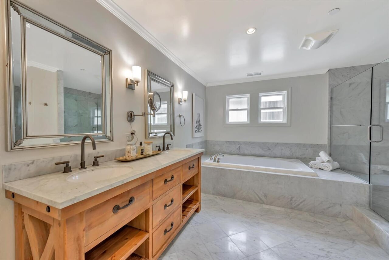 luxury-bath-pacifica-home-sale