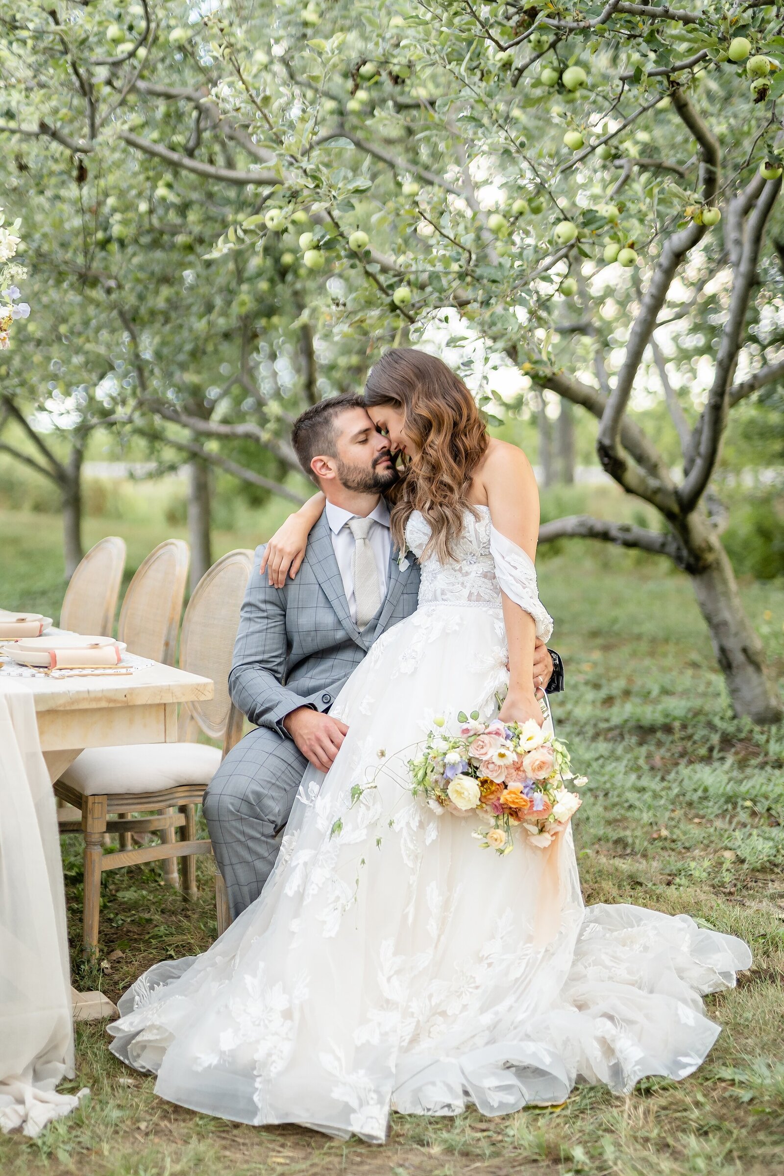 Kurtz Orchard Amalfi Coast Inspired Wedding | Dylan & Sandra Photography -34