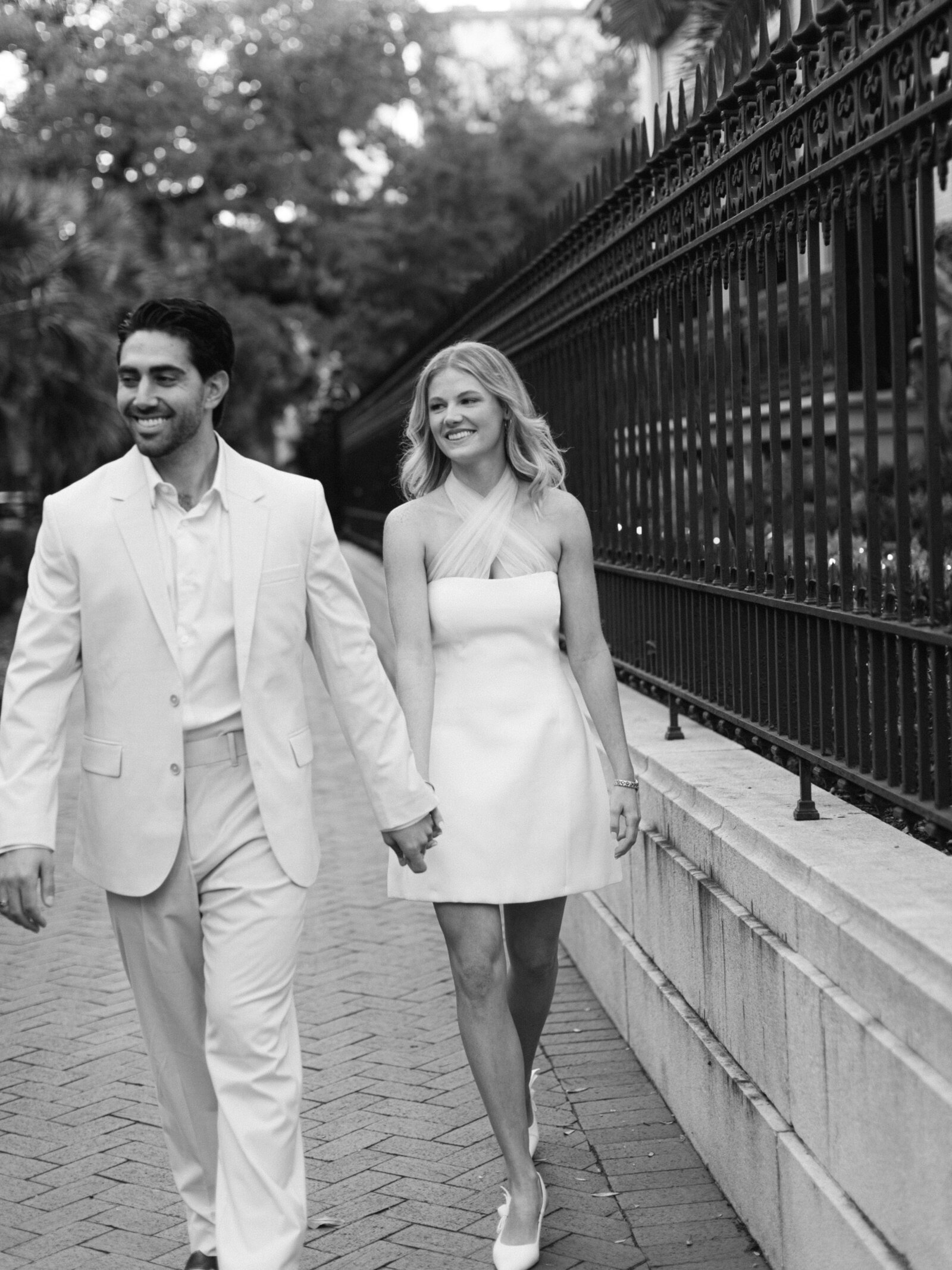 442-torianna-brooke-portraiture-historic-downtown-savannah-engagement-mac-corey