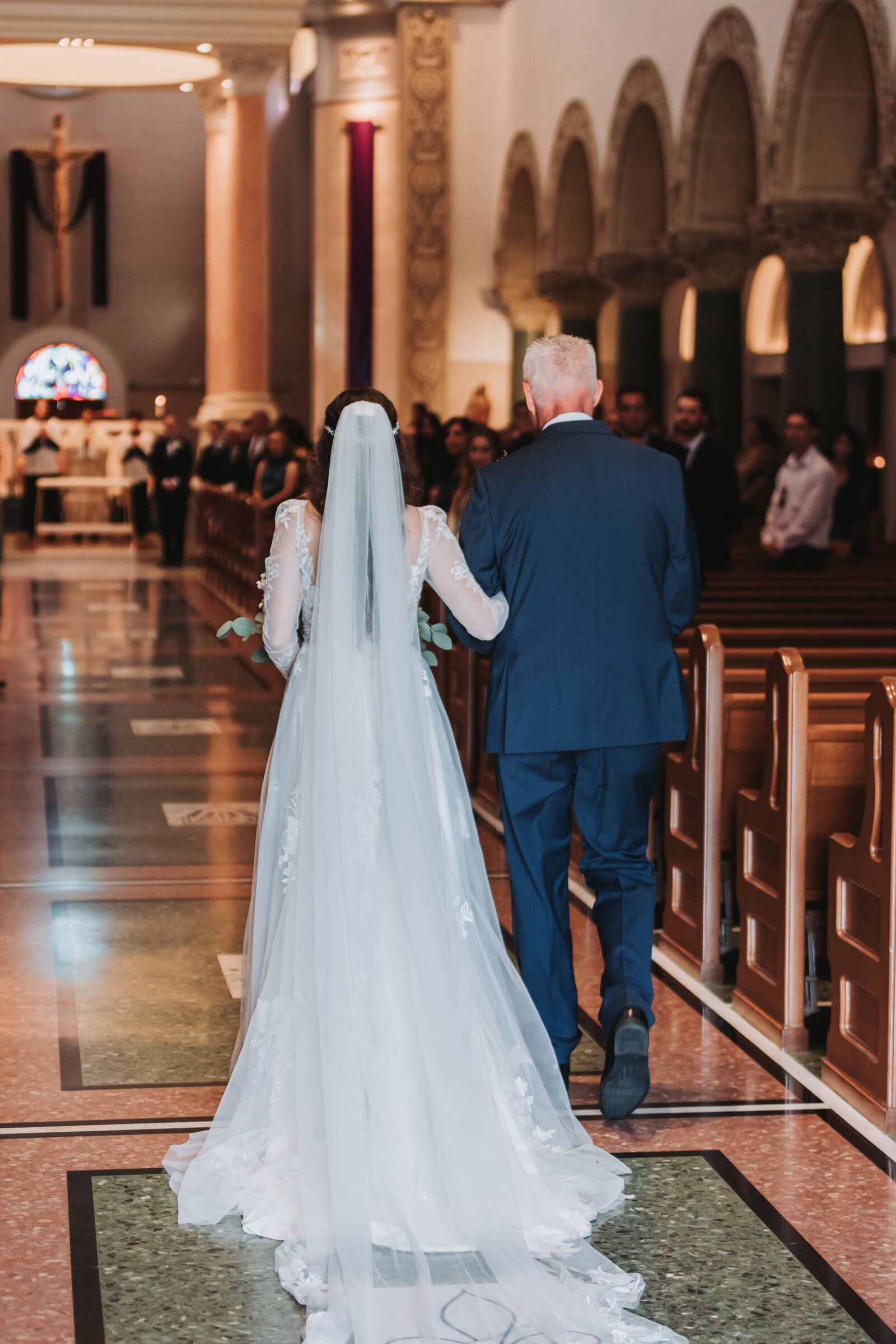 laurenandtimMass-32