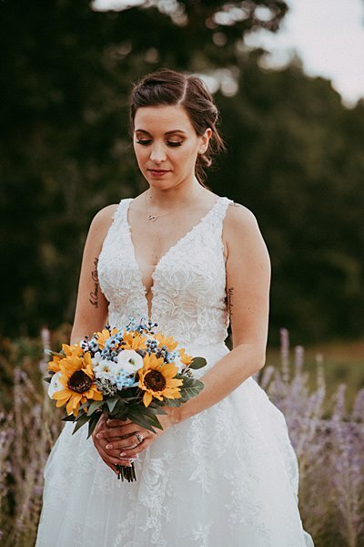 Connecticut-tree-farm-wedding-photographer-sunflowers-blue-wedding-photography-luxury (11)