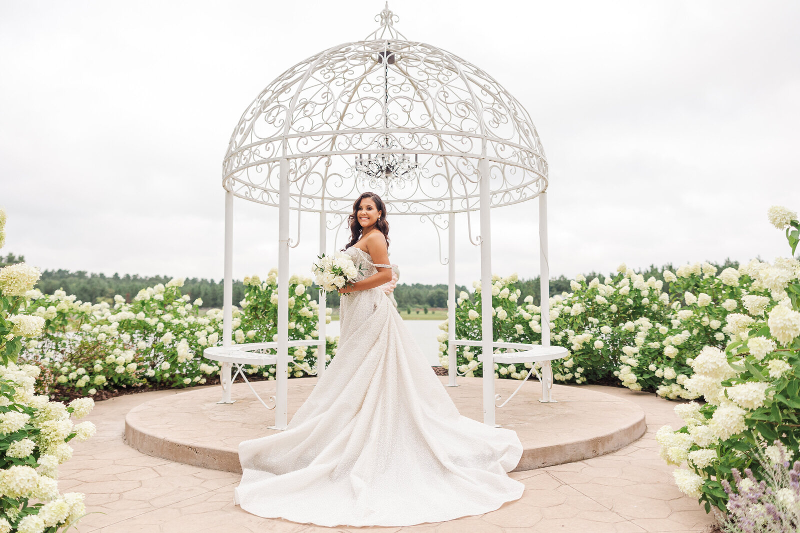 Jennifer B. Photography-Kyra's Bridal2024-0043