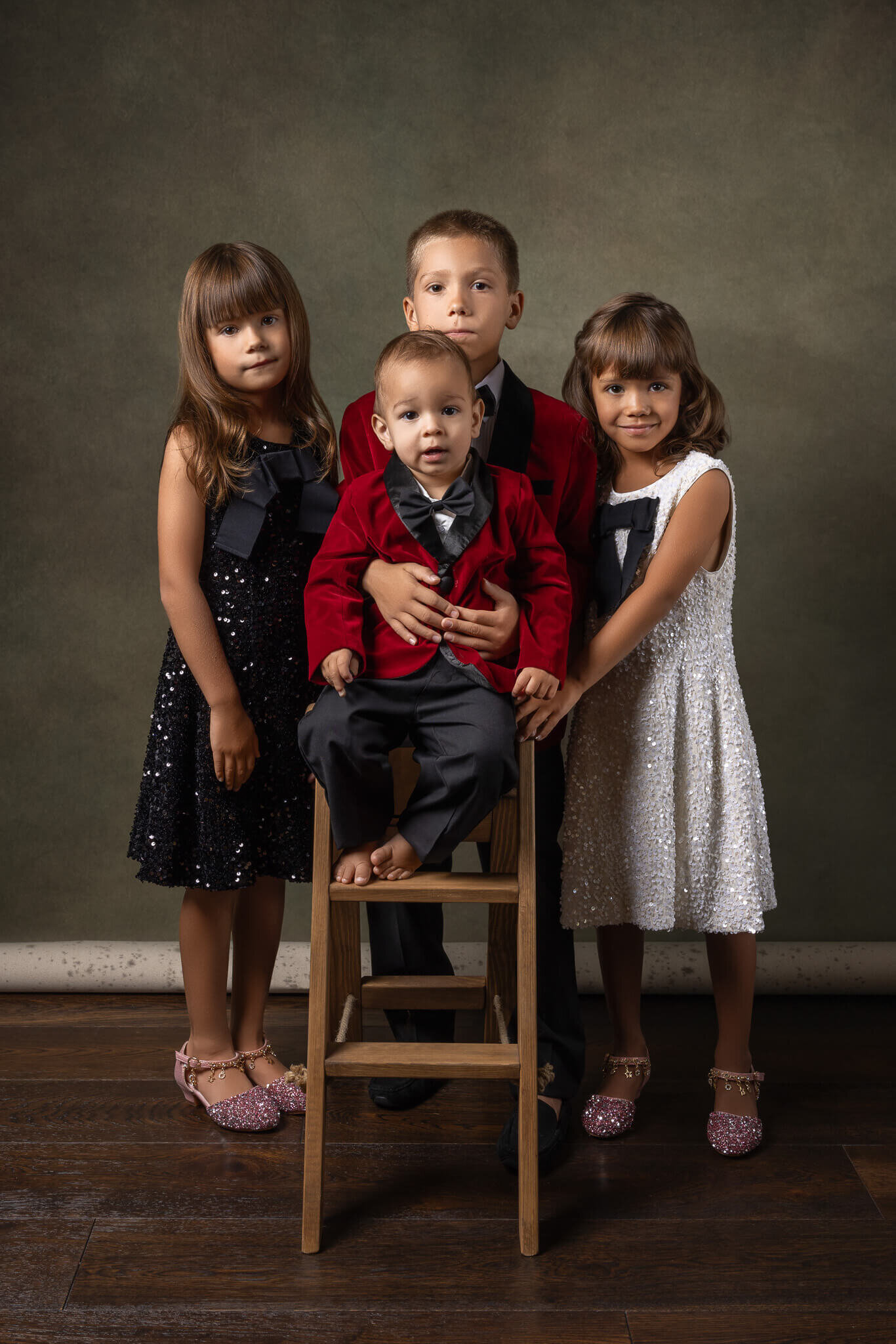 las-vegas-family-sibling-portrait.