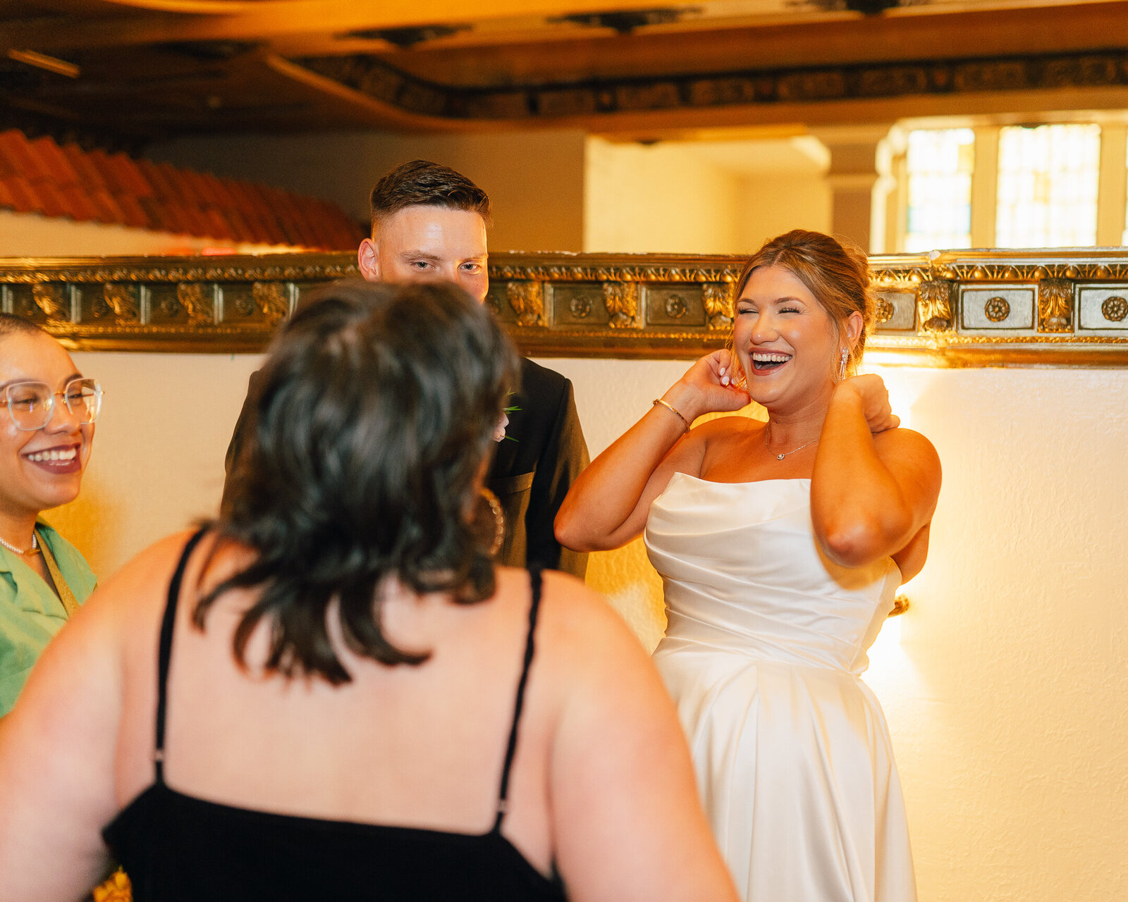 Corby Intercontinental Hotel Kansas City Wedding Plaza-186