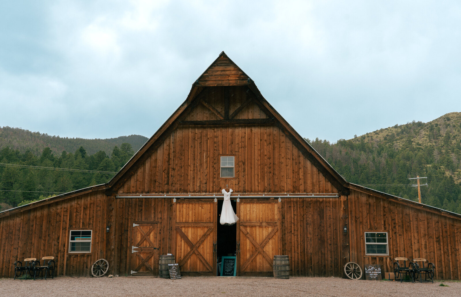 Carly&JakeWedding-01