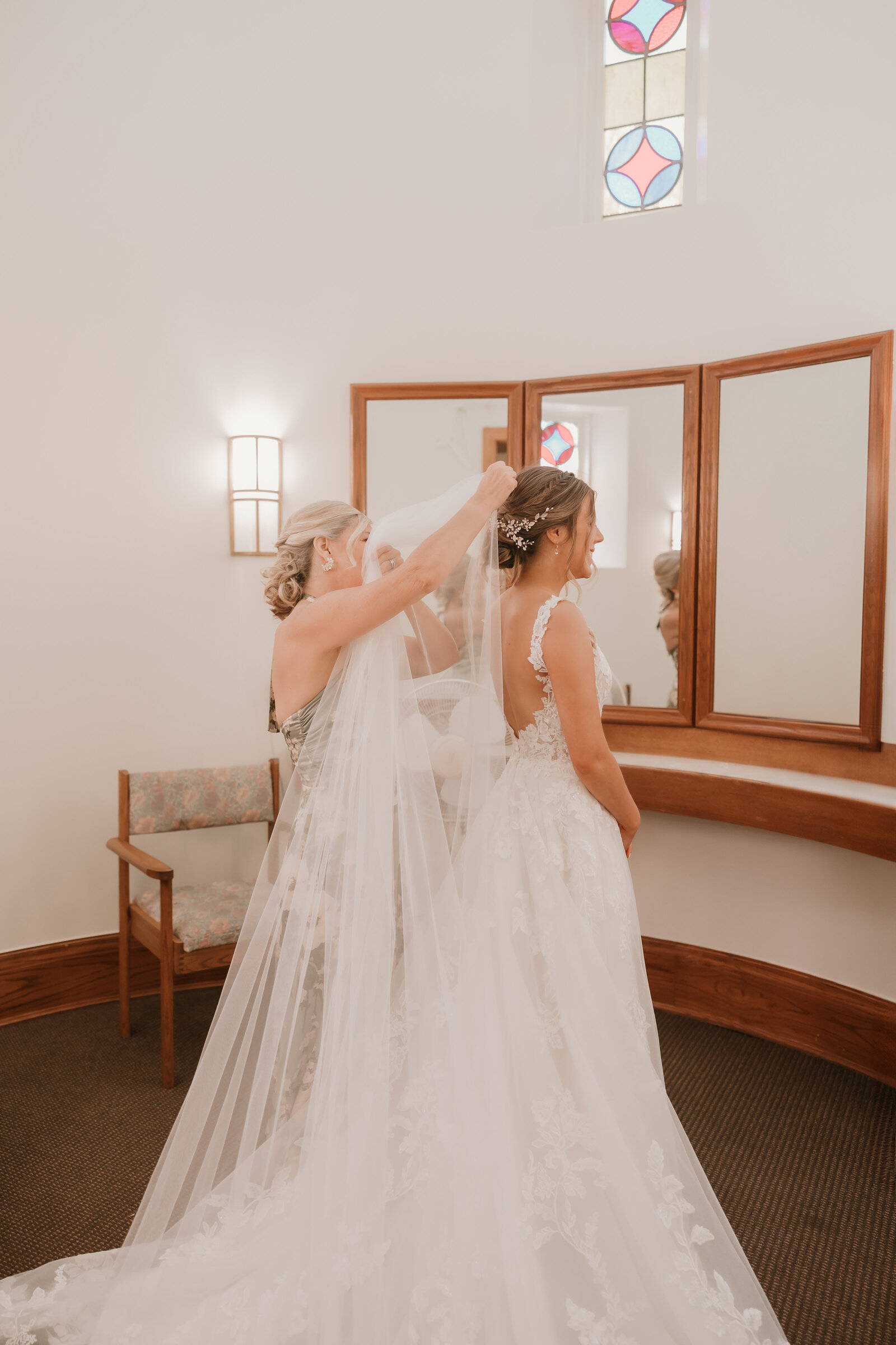 41-Katie and Phillip - Detroit Wedding Photographer - Mariah Kasten Photo