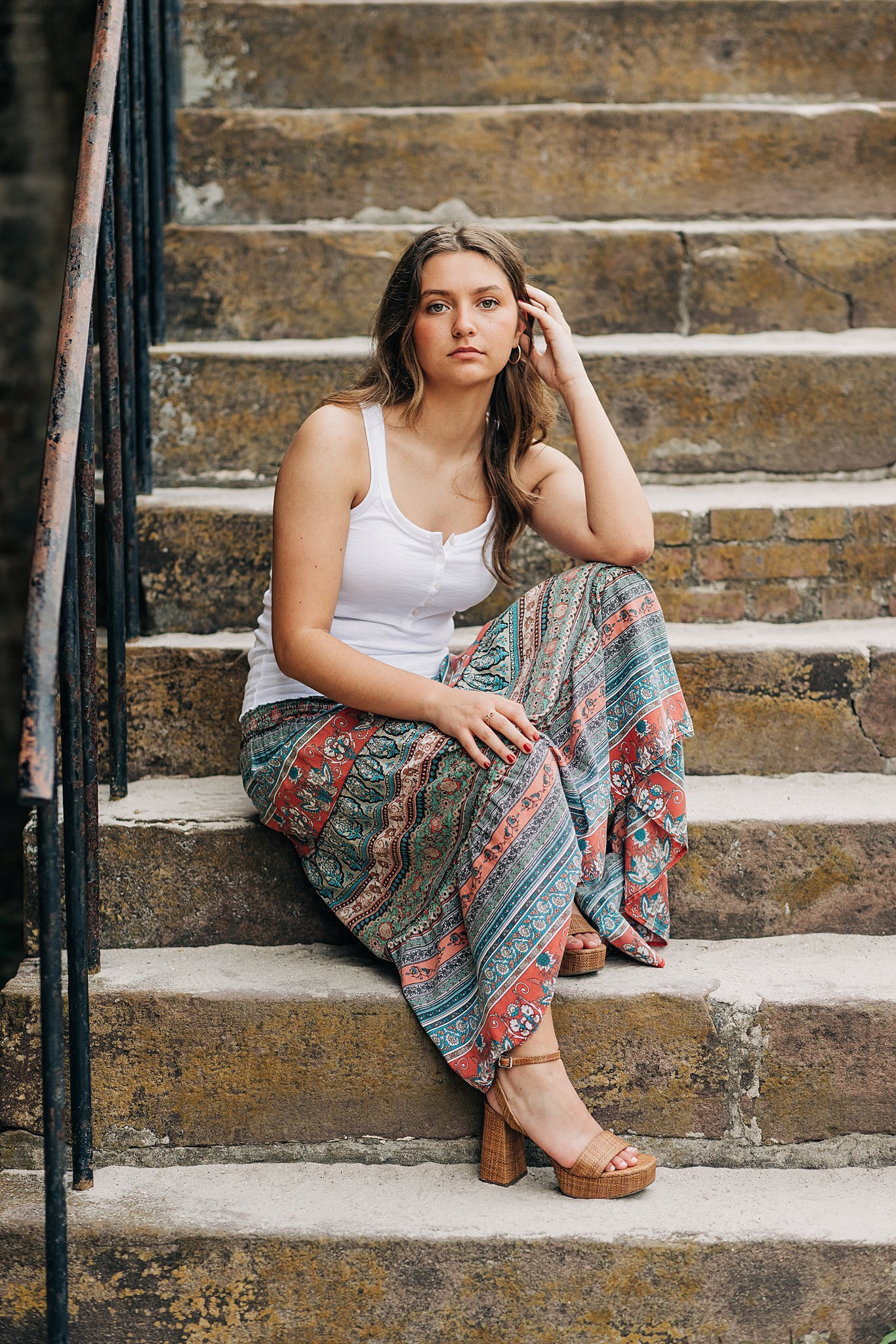 Pensacola-Senior-Photographer-Jennifer-Beal-Photography-Senior-Girl-Fort-Pickens-Staircase