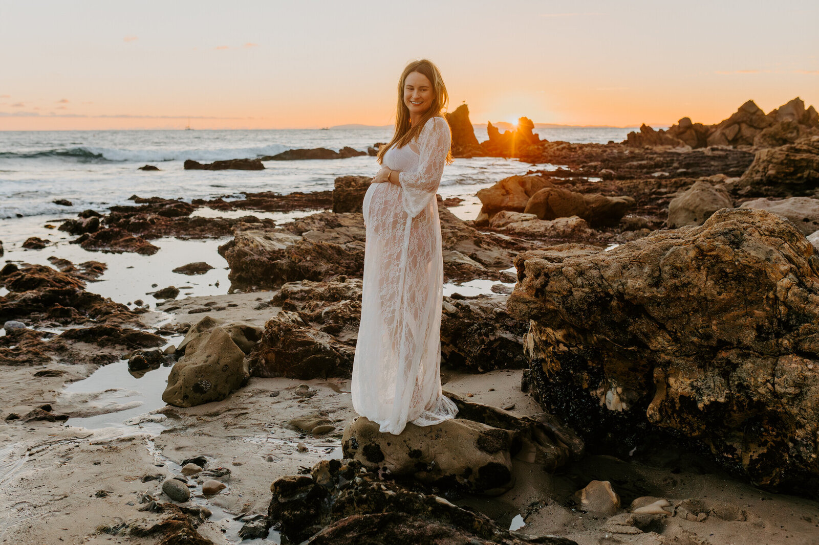 Newport Beach Maternity Photographer K+T - Nicole Henshaw-16