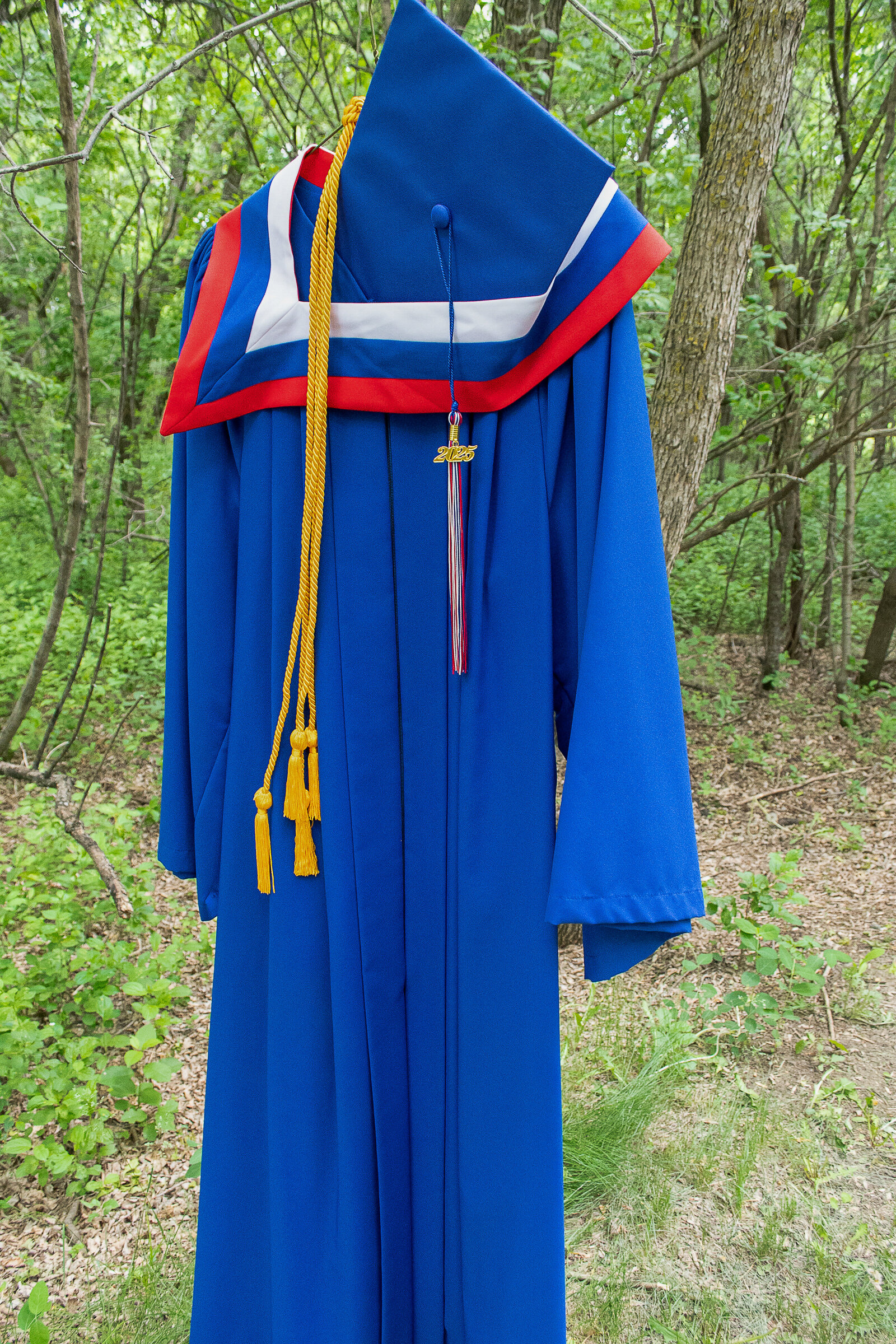 lindsay grad-23