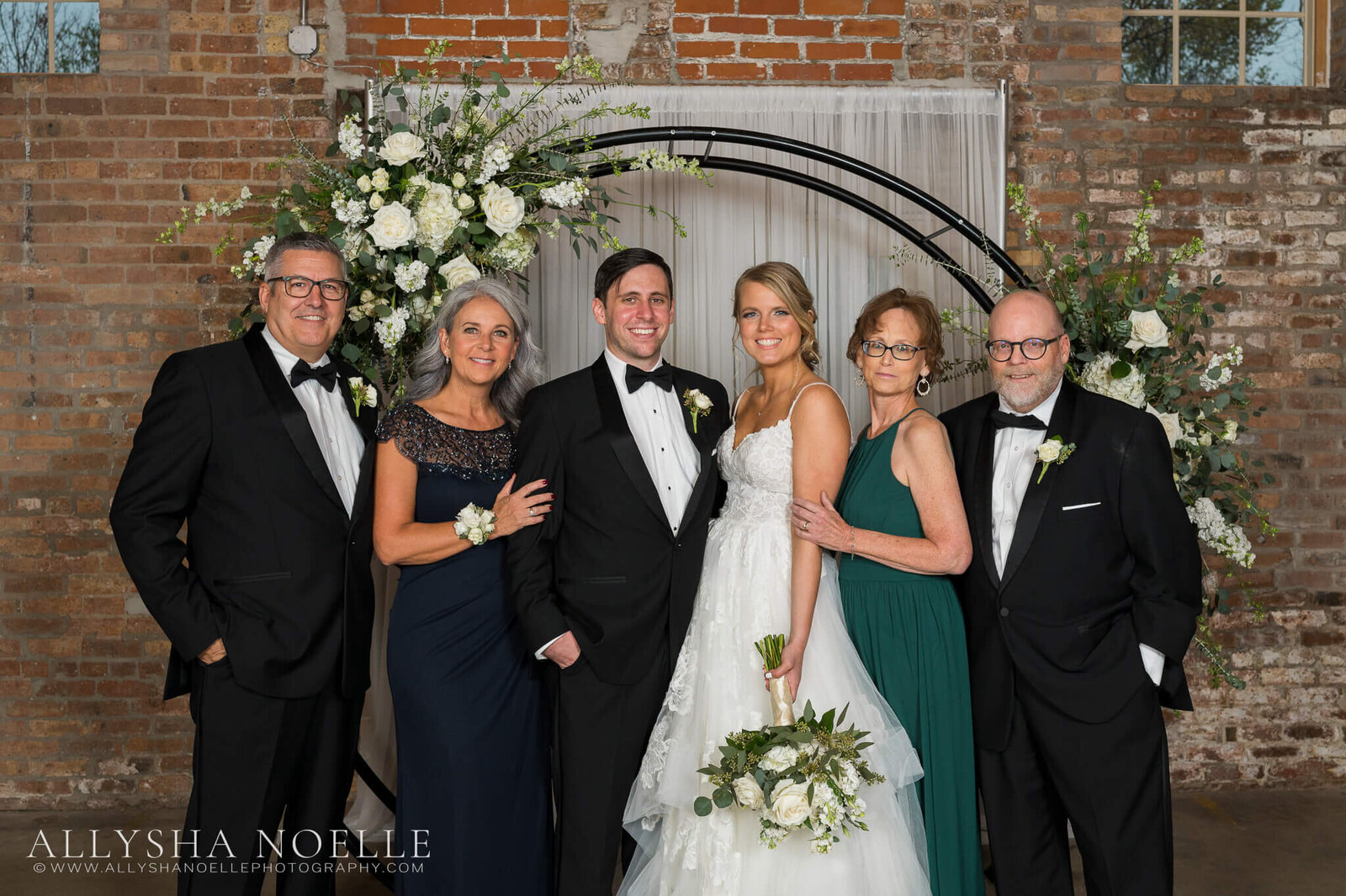 Wedding-at-The-Factory-on-Barclay-in-Milwaukee-0654