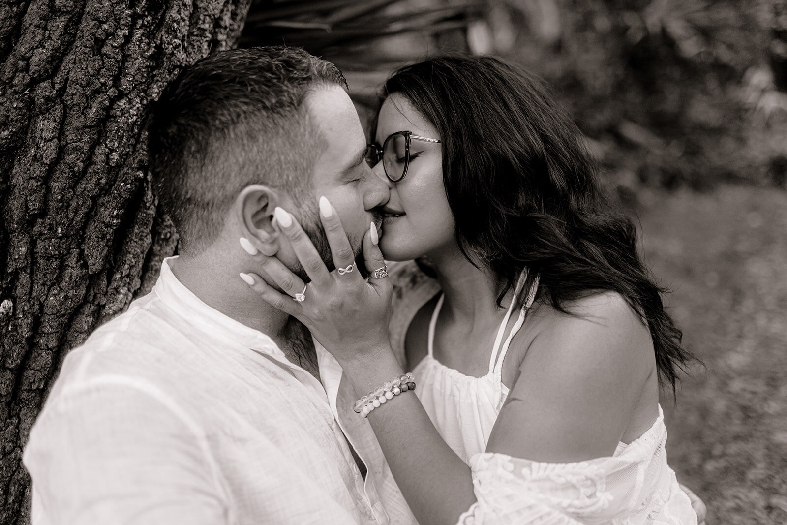 Delray Oaks Natural Area Florida Engagement Couple Photoshoot_Kristelle Boulos Photography-029