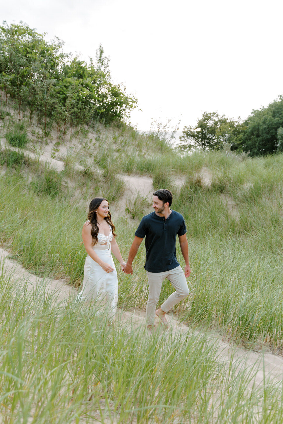 Michigan-Beach-Engagement-Photos-19