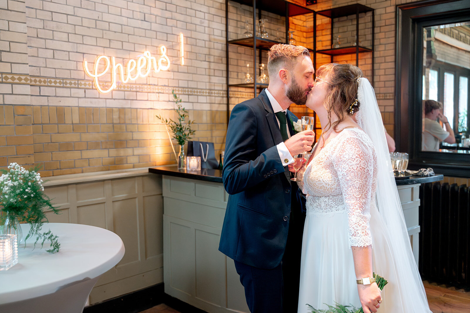 ShauniHartlandFotografie-Bruiloftfotograaf-WeddingphotographerAmsterdam-JessAndAlex-1-297