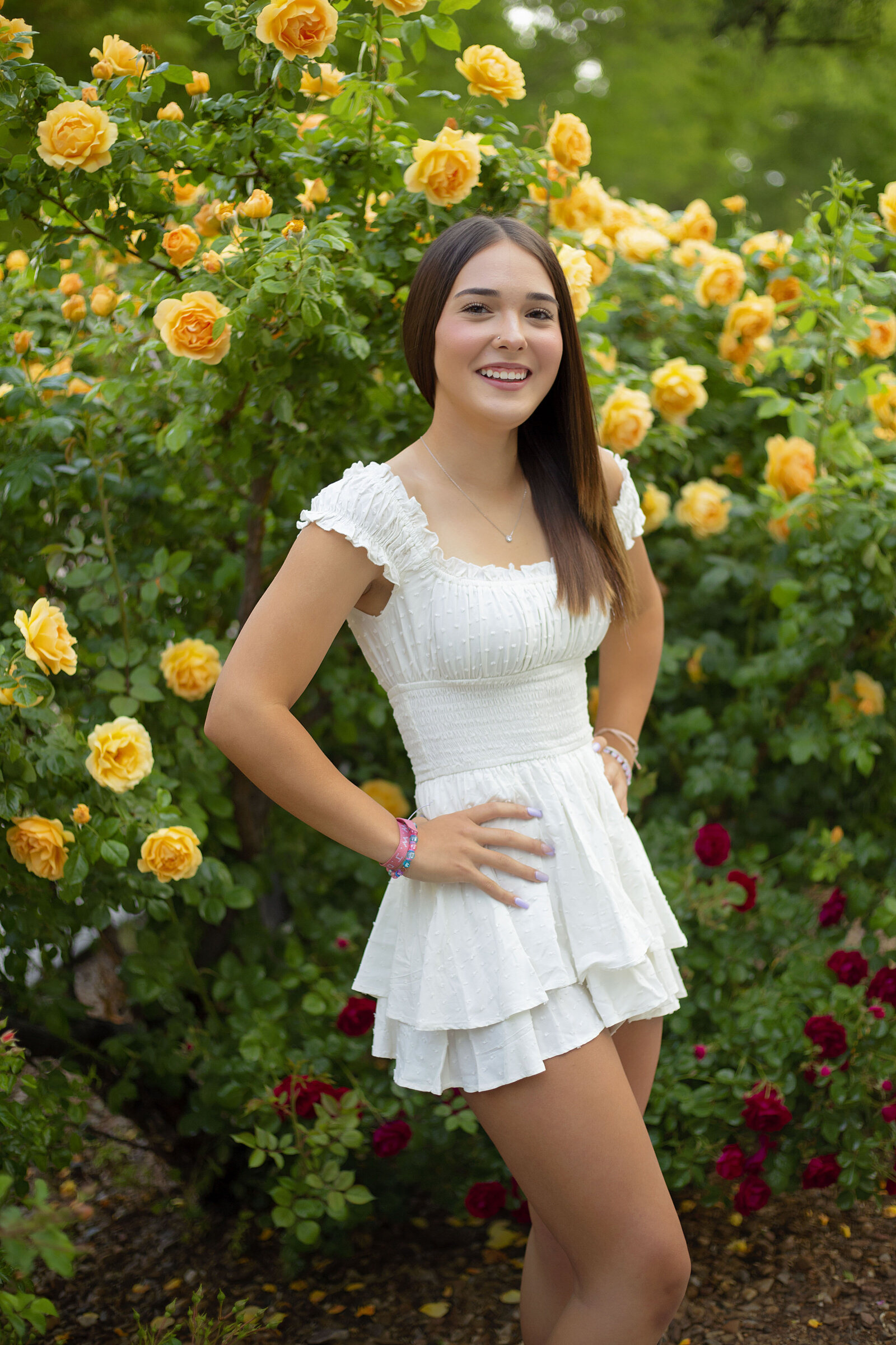 NM-UNM-senior-girl-session-white-dress-in-roses