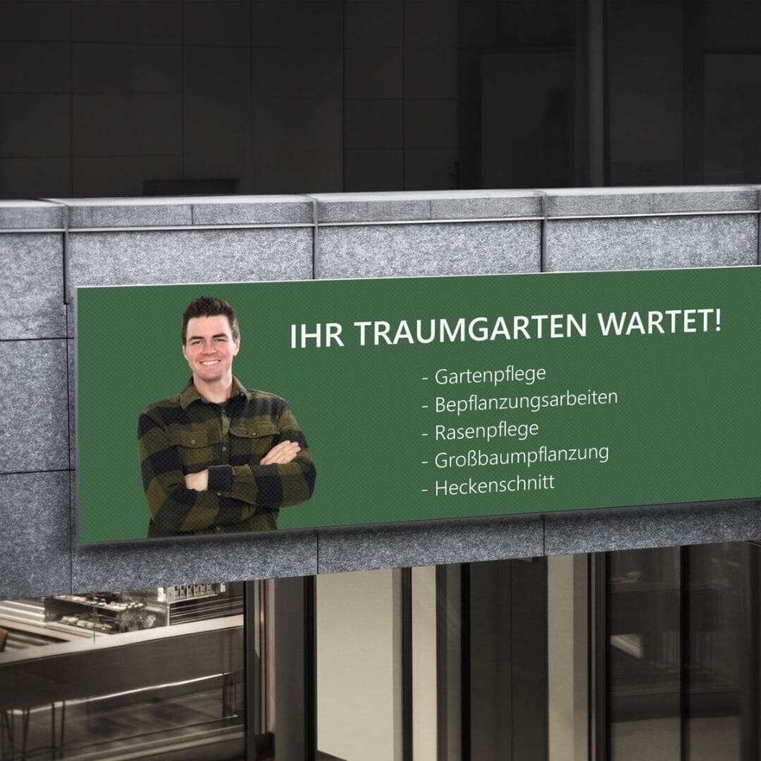 Großes Banner in grün präsentiert Angebote eines Landschaftsgärtners