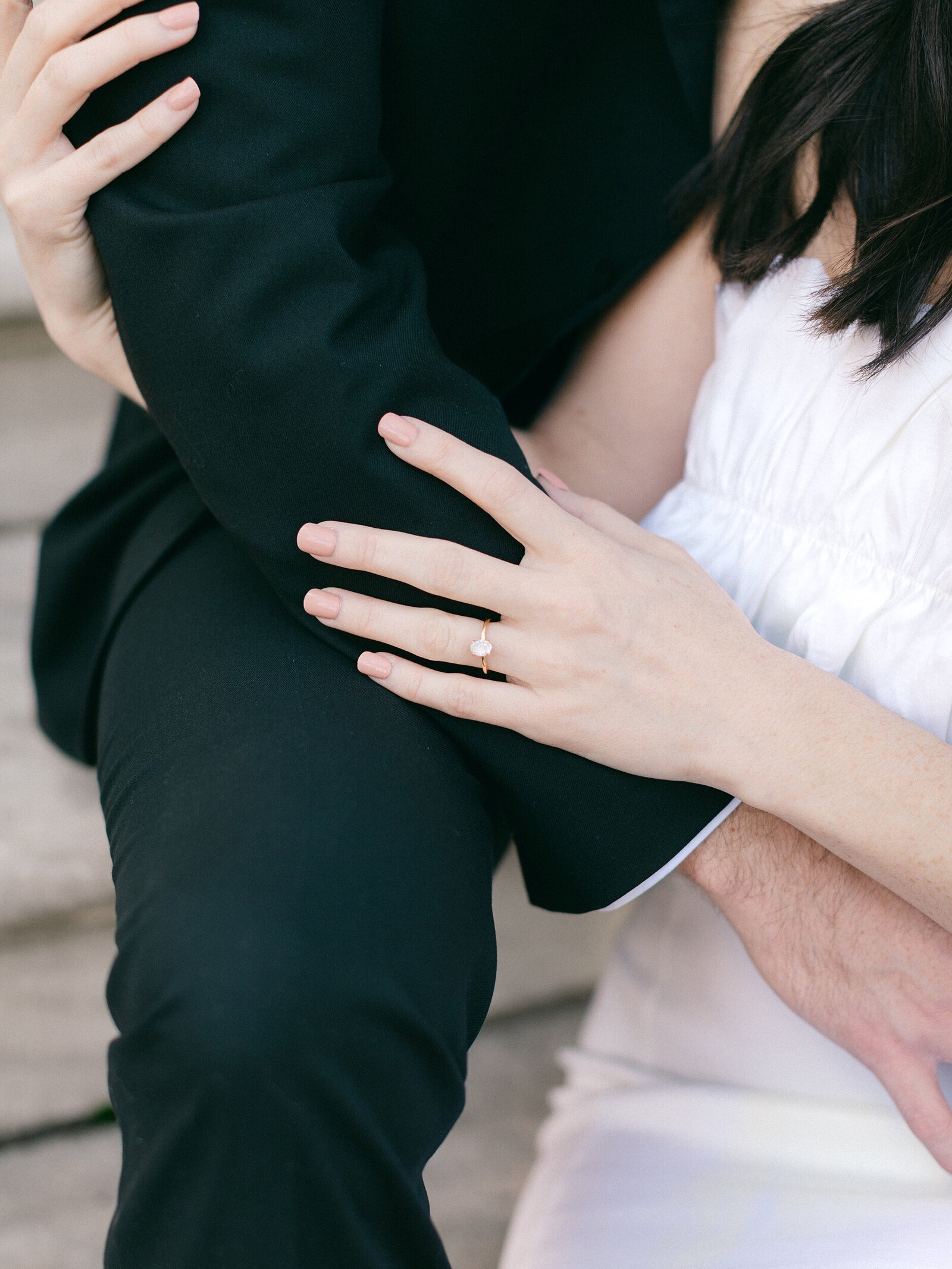 113-torianna-brooke-portraiture-downtown-charleston-engagement-session-caitlyn-jon
