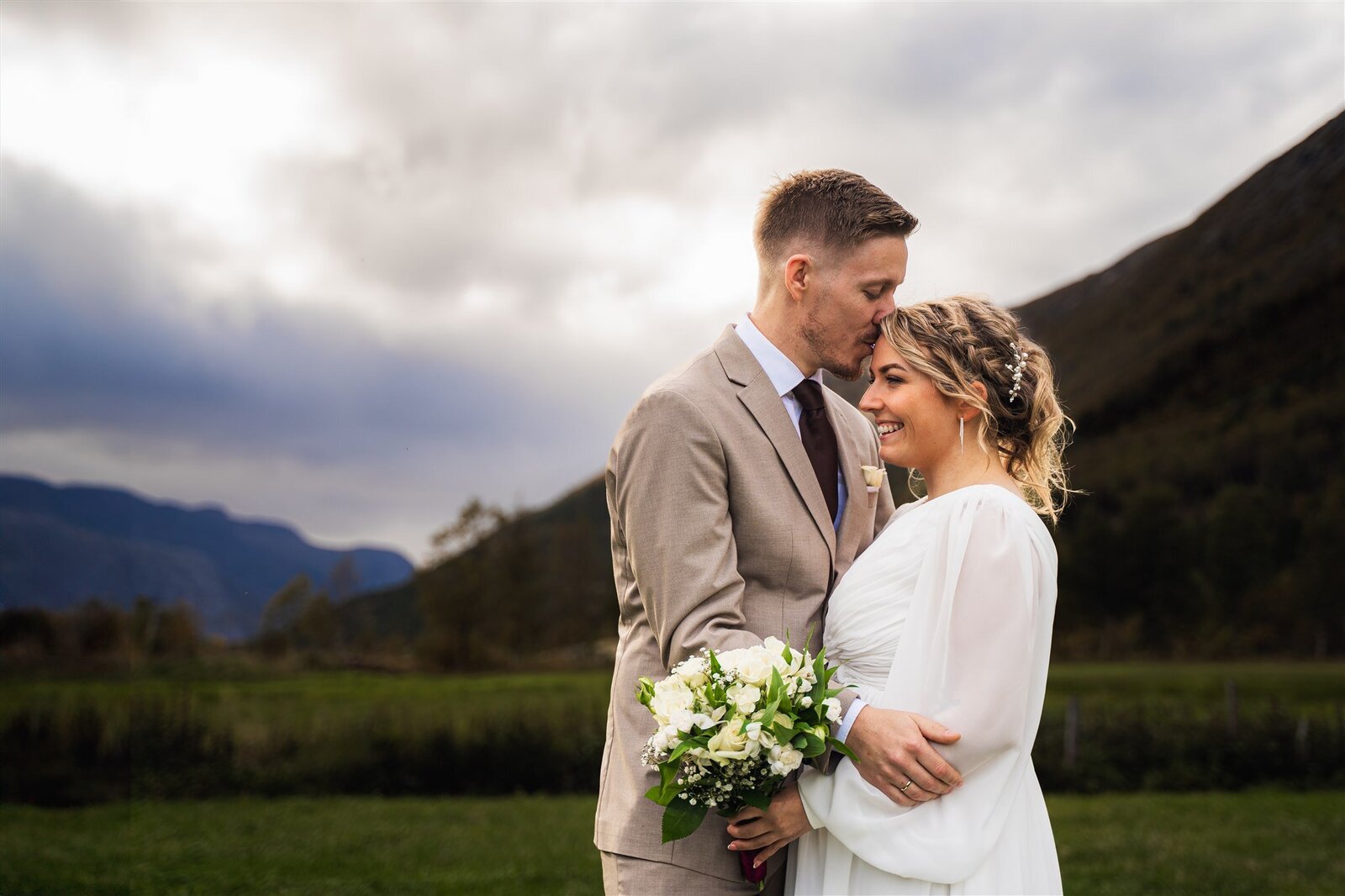 Anniken+Anders-portretter_A730769