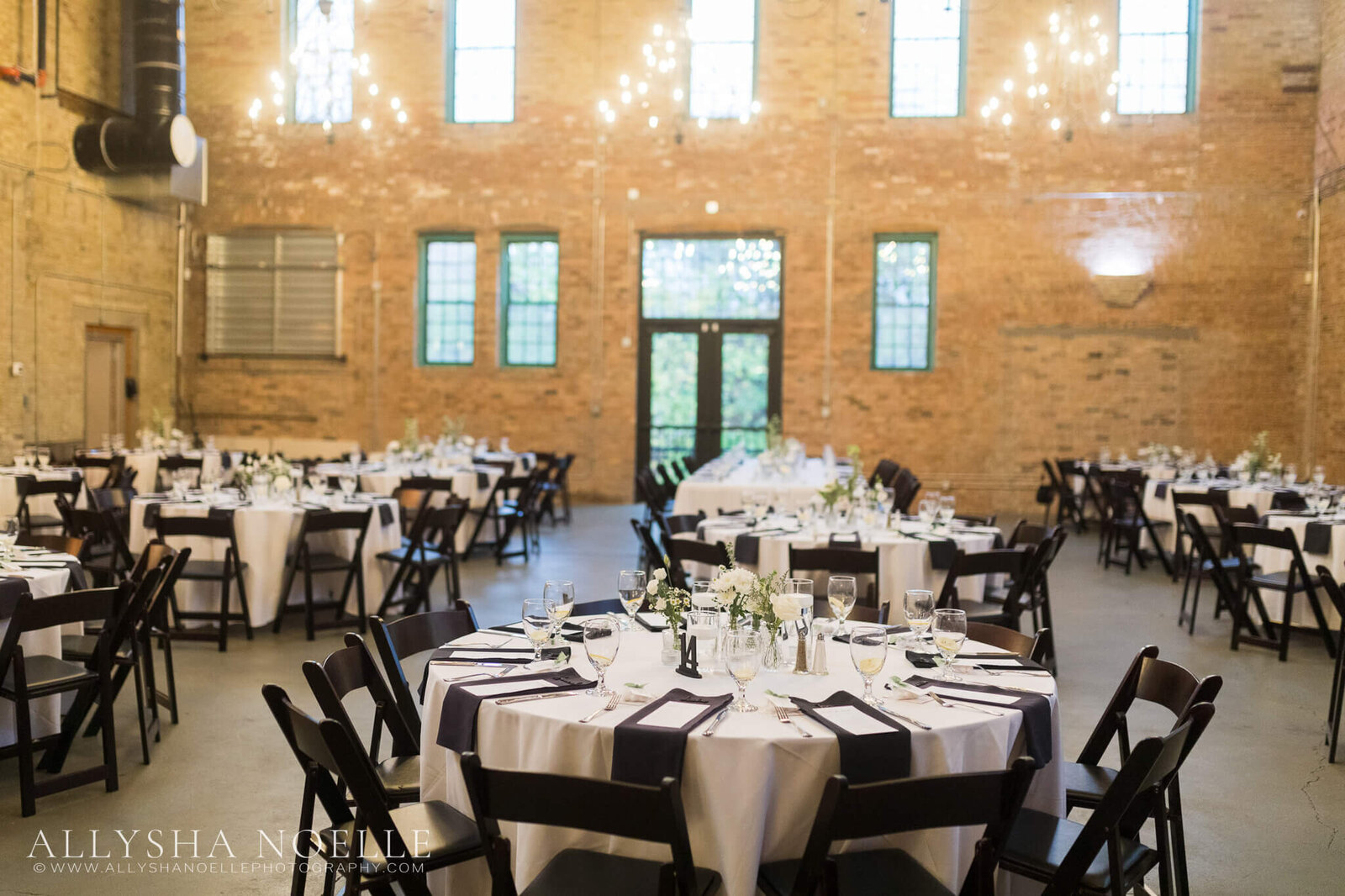 Wedding-at-The-Factory-on-Barclay-in-Milwaukee-0692