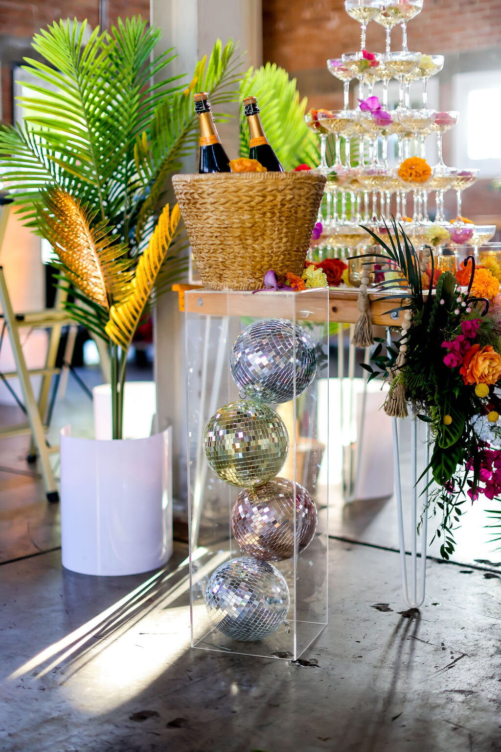 wedding-champagne-tower-brick-wedding-san-diego-sarah-block-photography-2