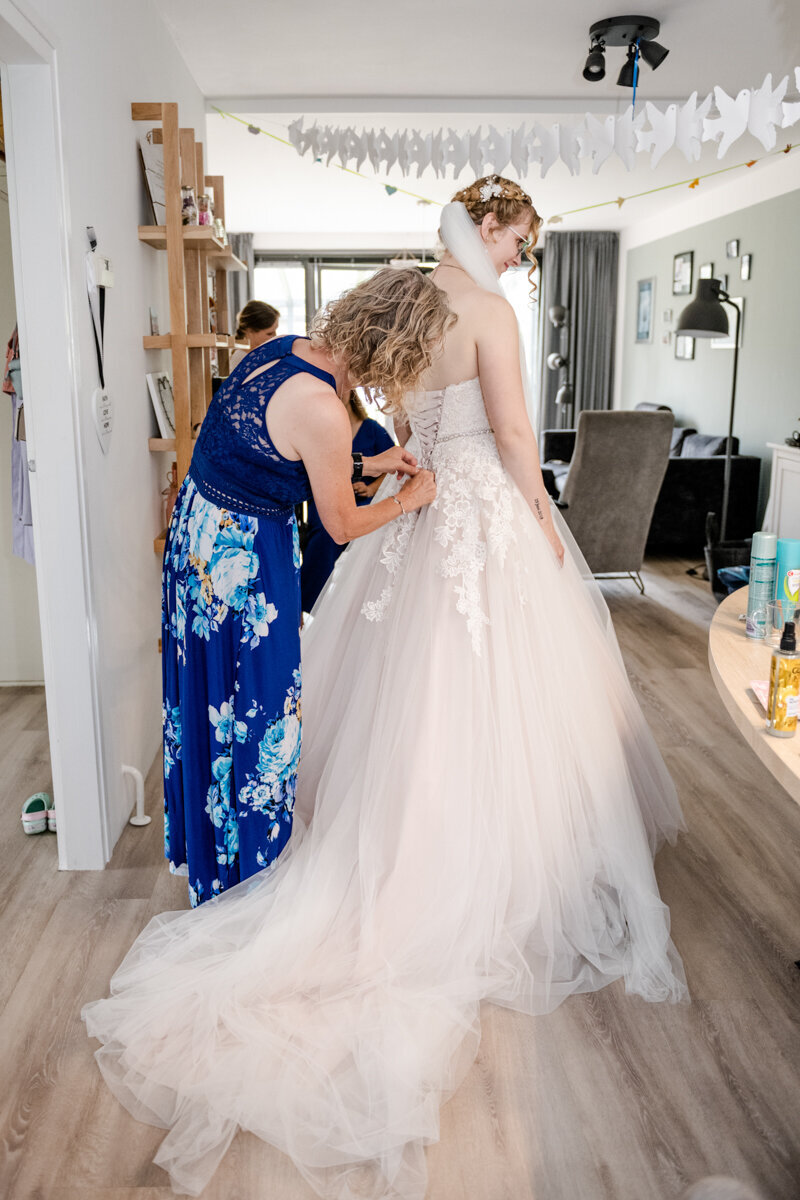 Alpaca bruiloft, trouwen in Beetsterzwaag, trouwfotograaf Friesland (7)