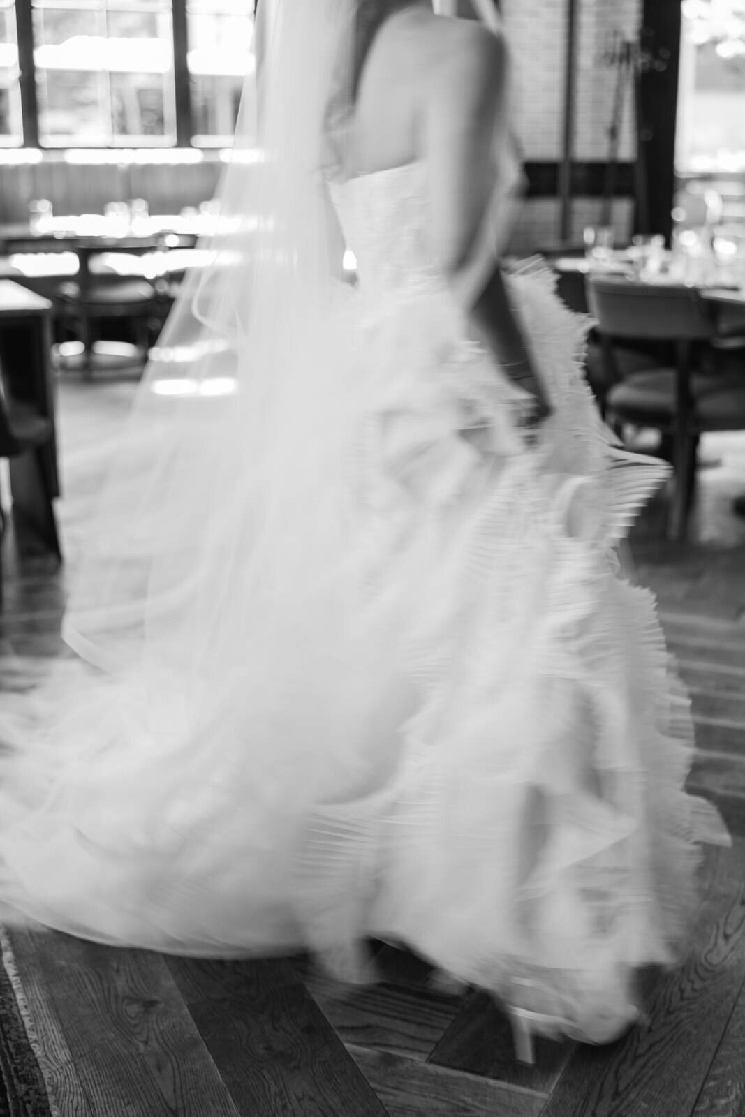 Chroma-Detroit-Wedding-Kaitlyn-Cole-Photography-23