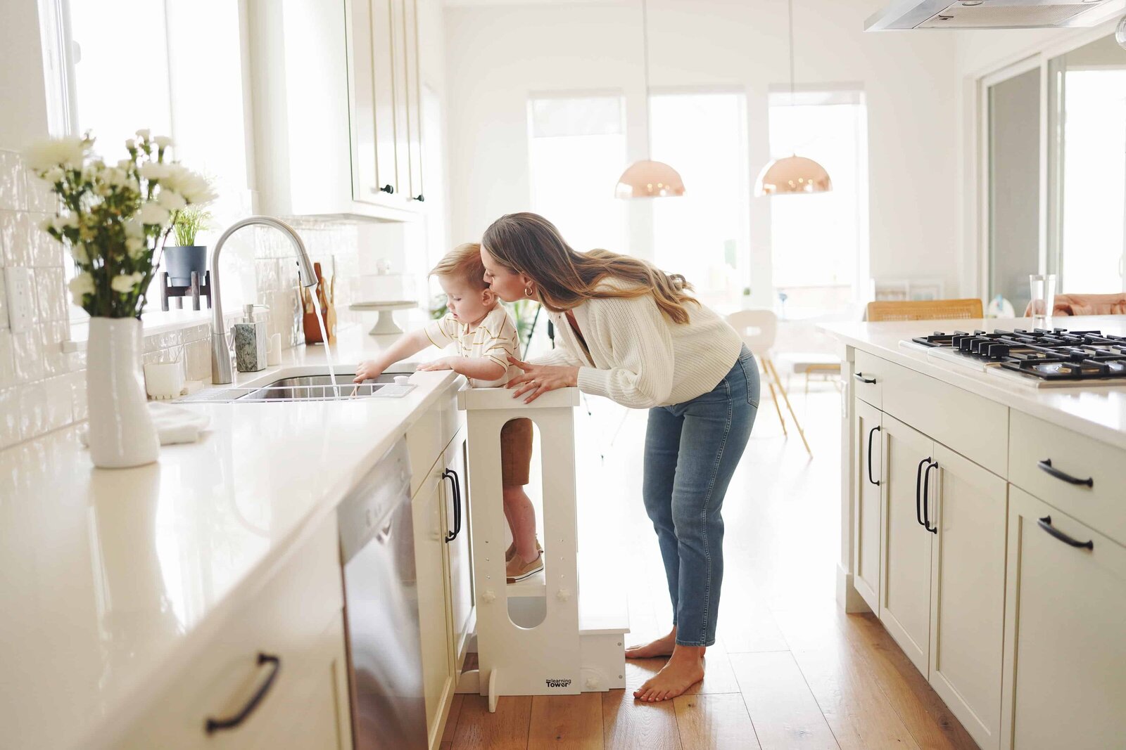 kitchen-mom-son