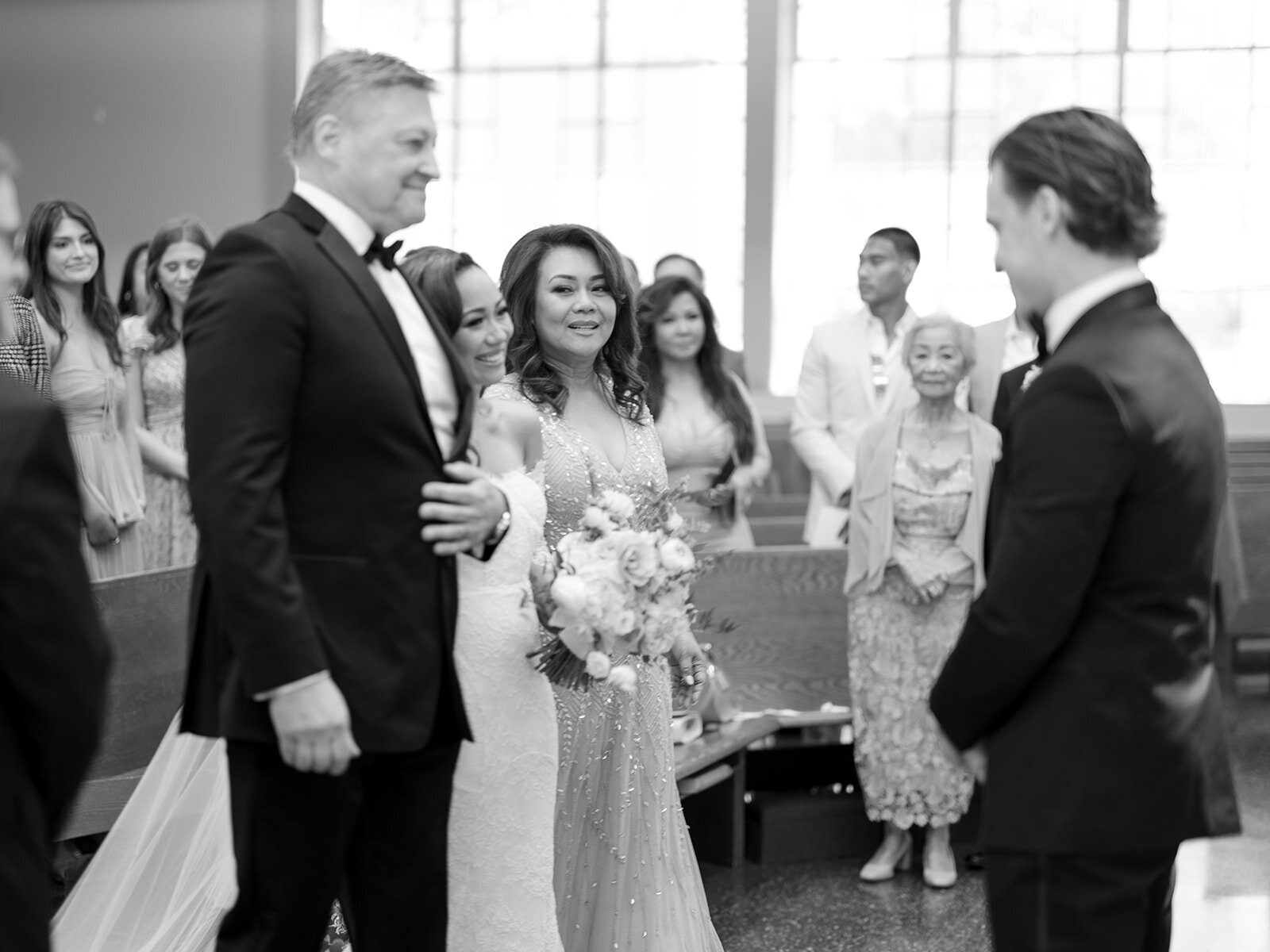 woodmark-hotel-wedding-J-J-303