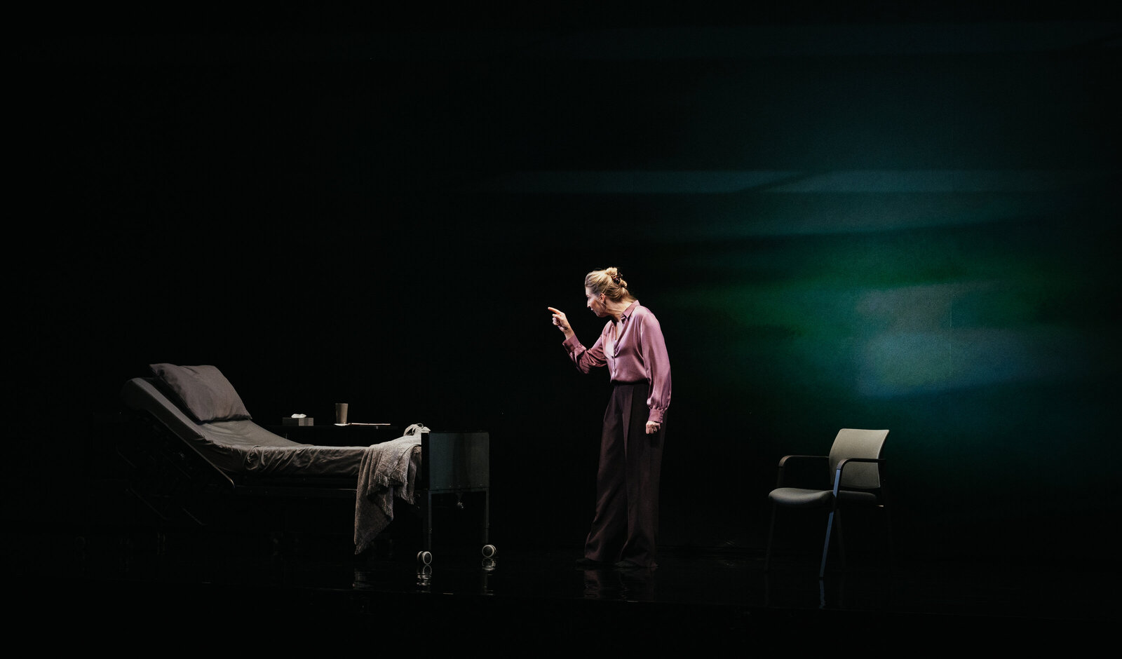 LucyBarton-CanadianStage-Wade_Muir-7