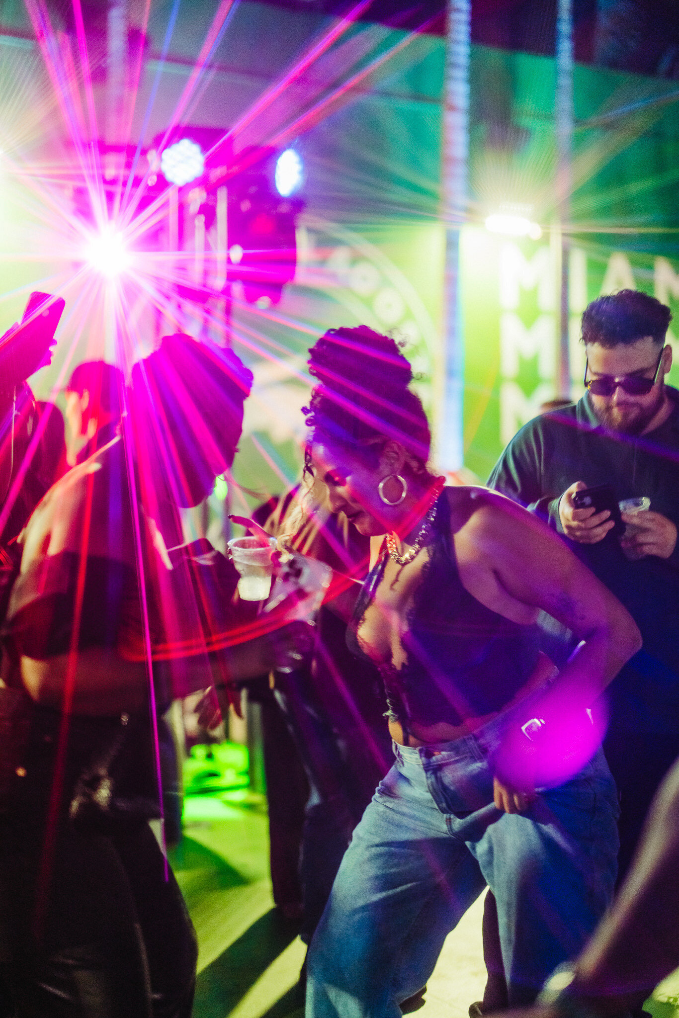 LACOSTE MIAMI - LACOSTE UKNOWN - by @williamk @laclefprod-182