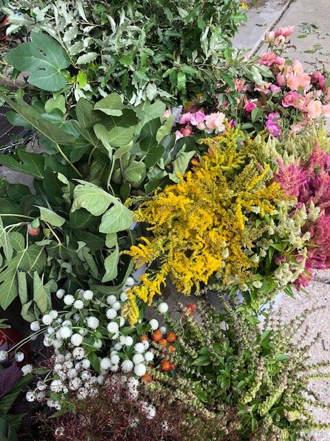 QBR Foliage mix with fig and goldenrod