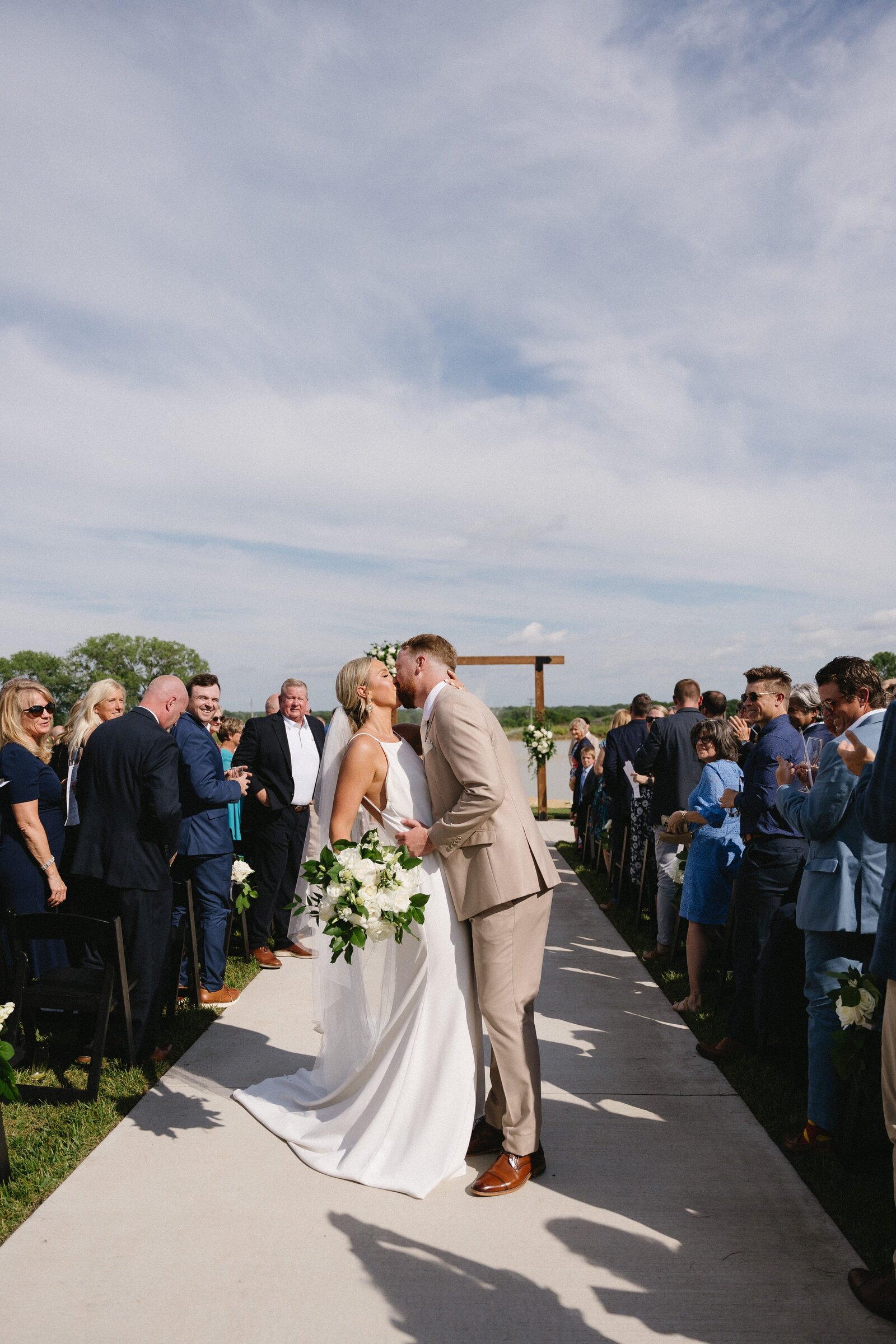 kansas-city-wedding-photographerkansas-city-wedding-photographerMBP03102
