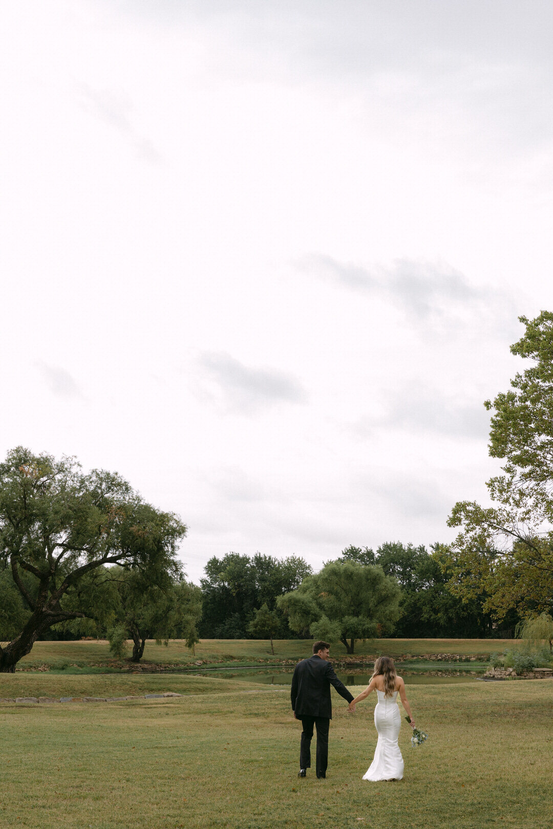 haley-grant-prairie-hill-vineyard-wedding-kayxbee-850