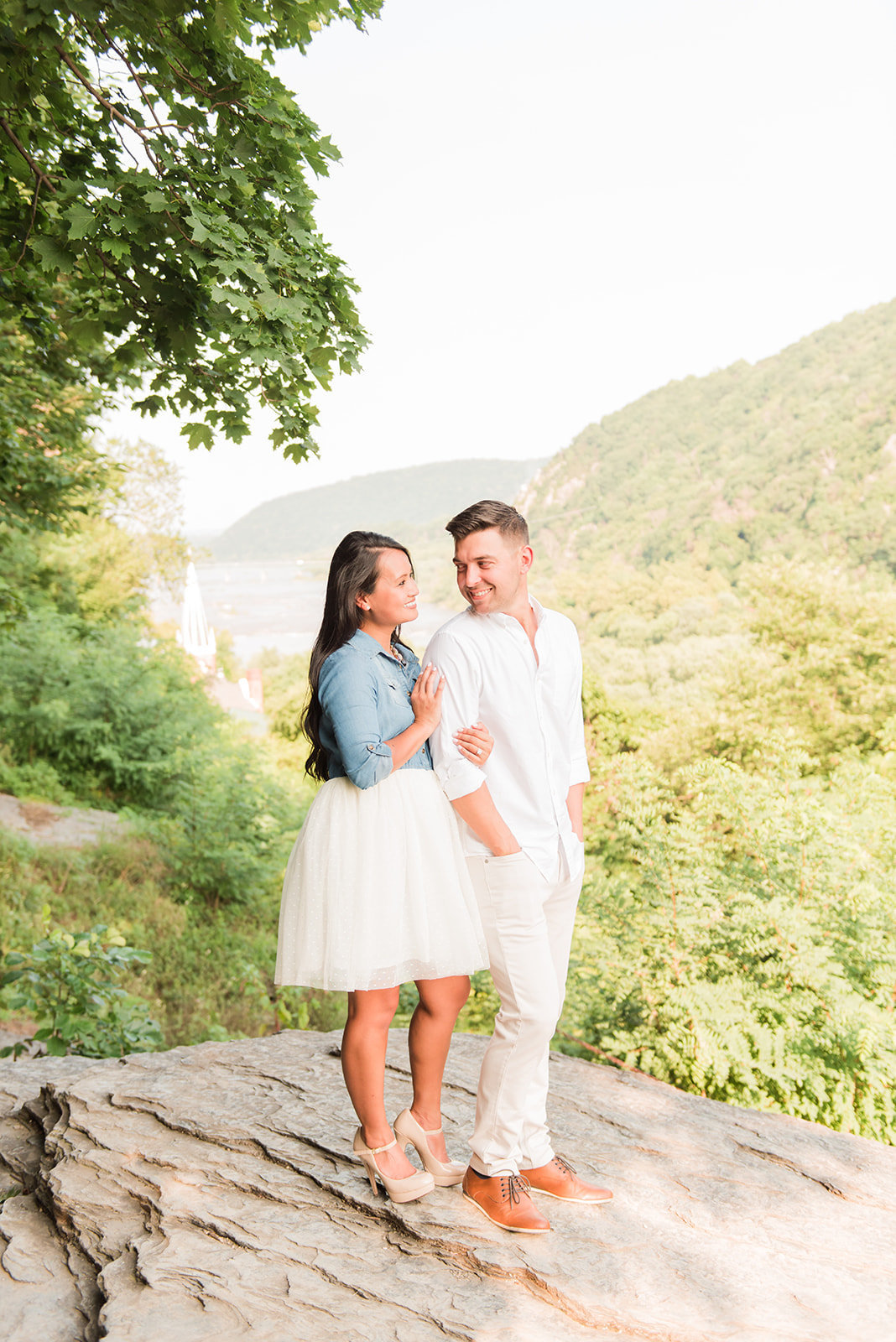 Harpers_Ferry_Engagement_L+J_JOFFOTO-24