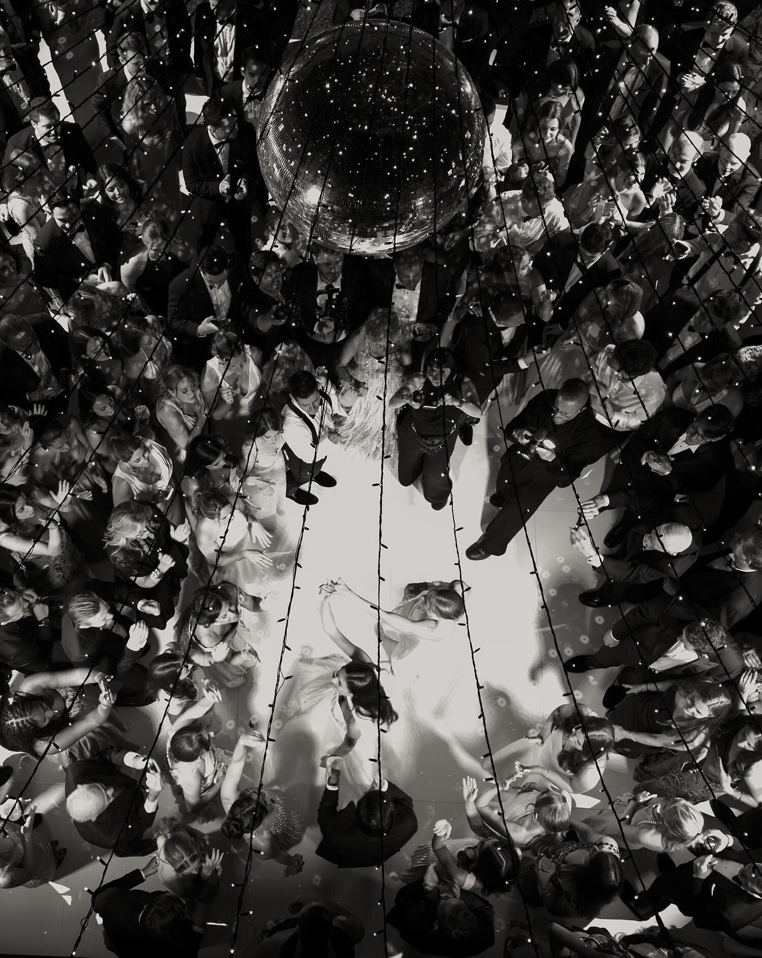 342_emily_shelby_wedding_preview