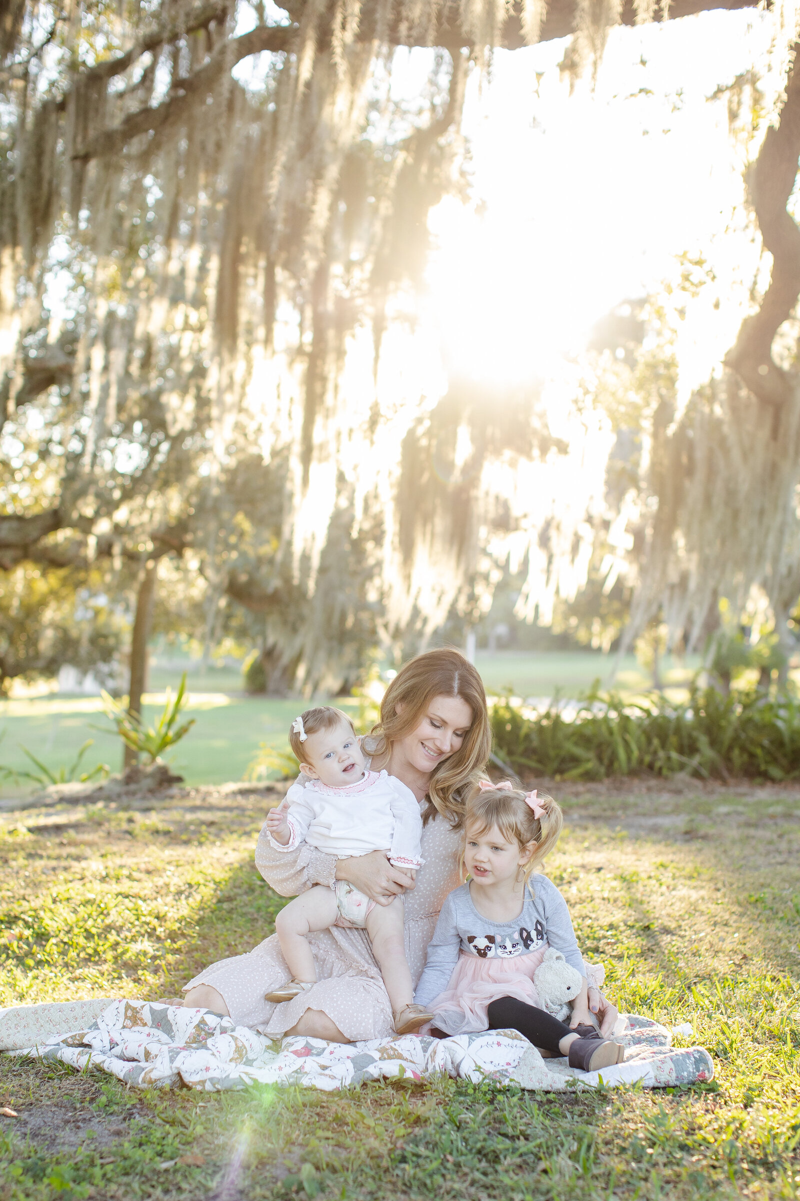 Longwood-Florida family portrrait photographer Riley James Photography.