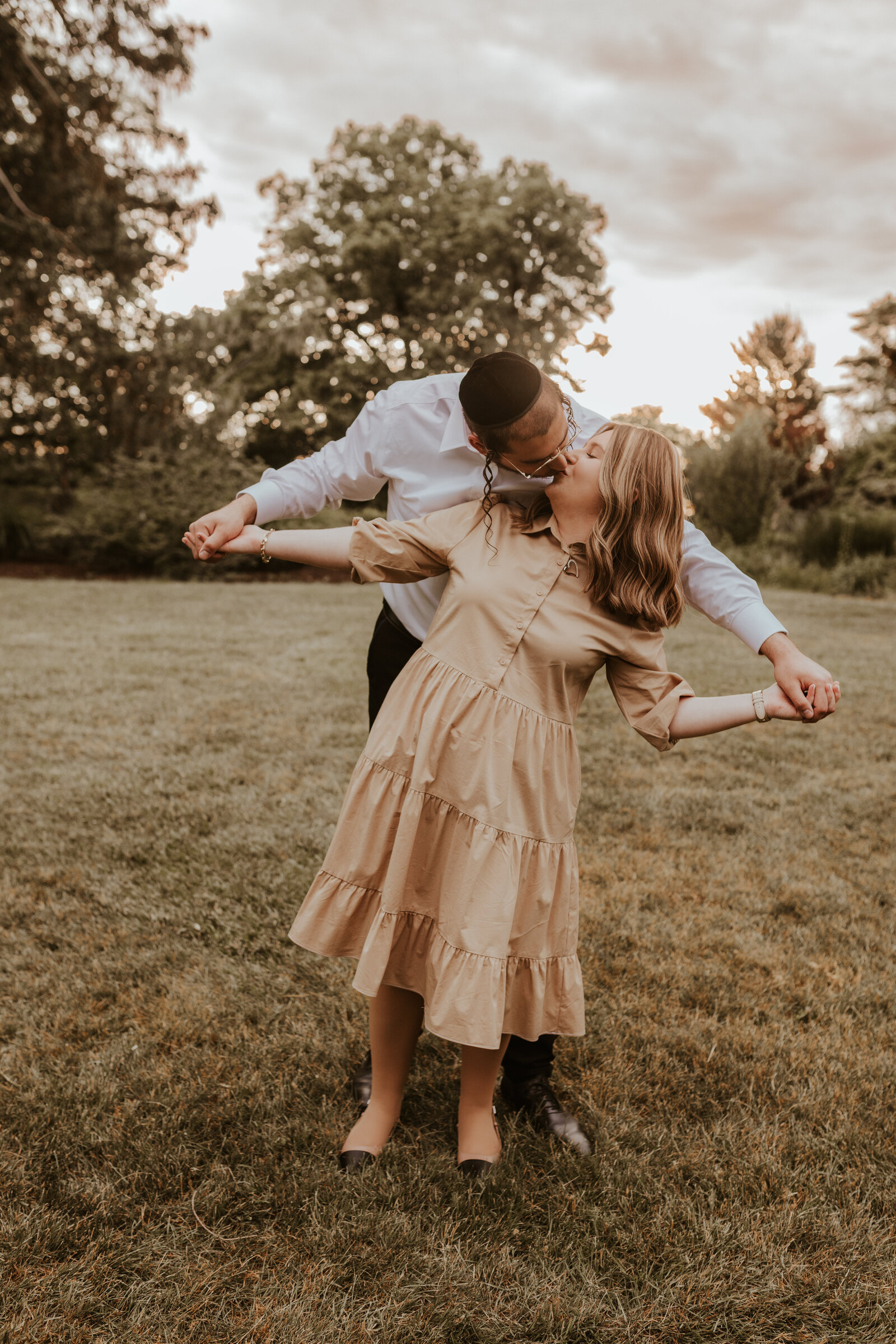 Romantic-Anniversary-Botanical-Gardens-Love-to-Lens-Photography-(129)
