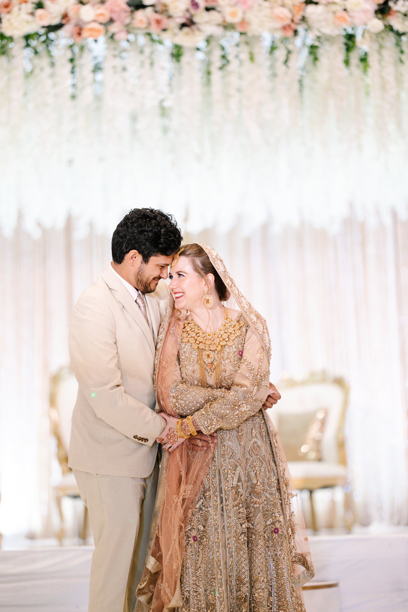 Bride-and-groom-couple-portrait-photographer